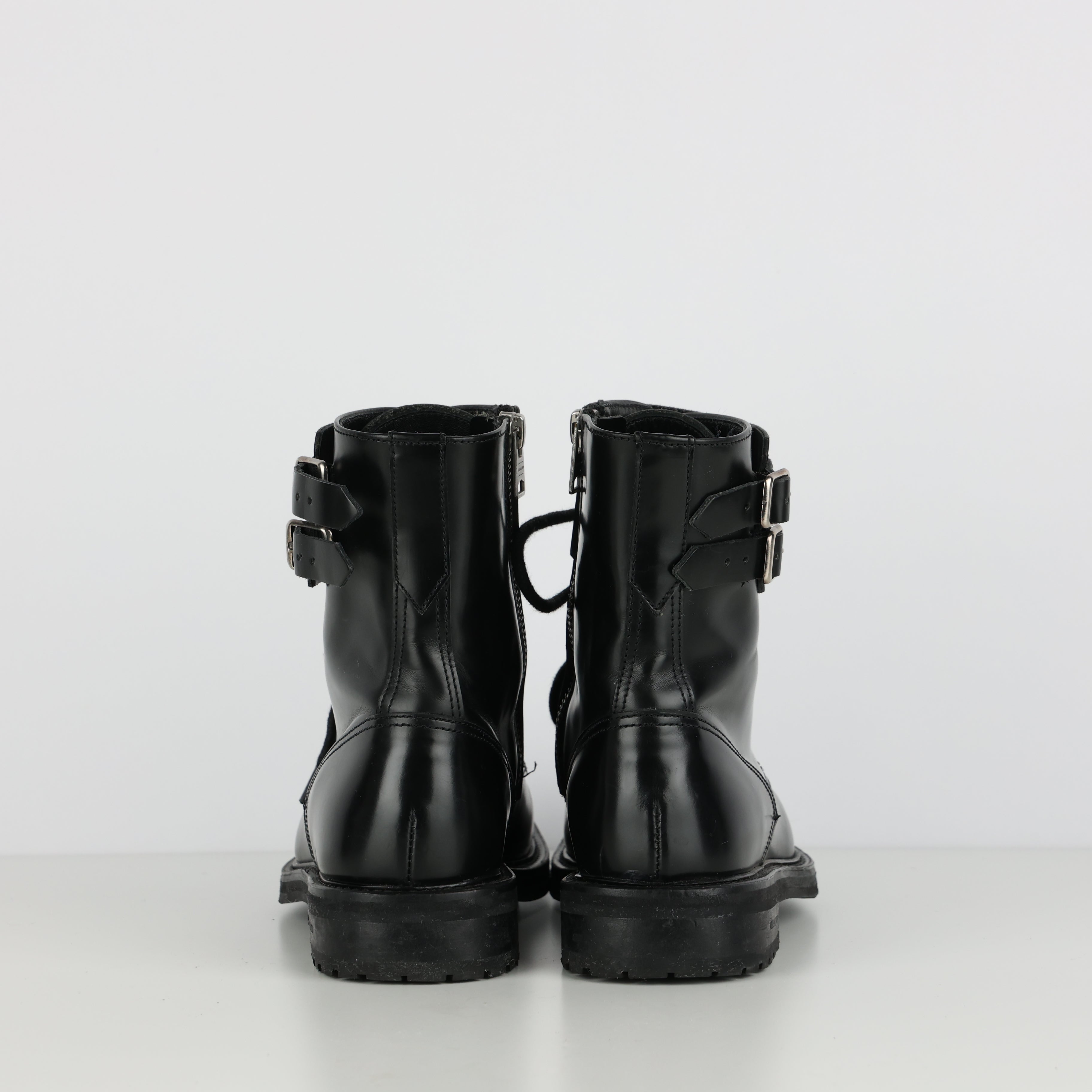 Boots , Shoe Size 37