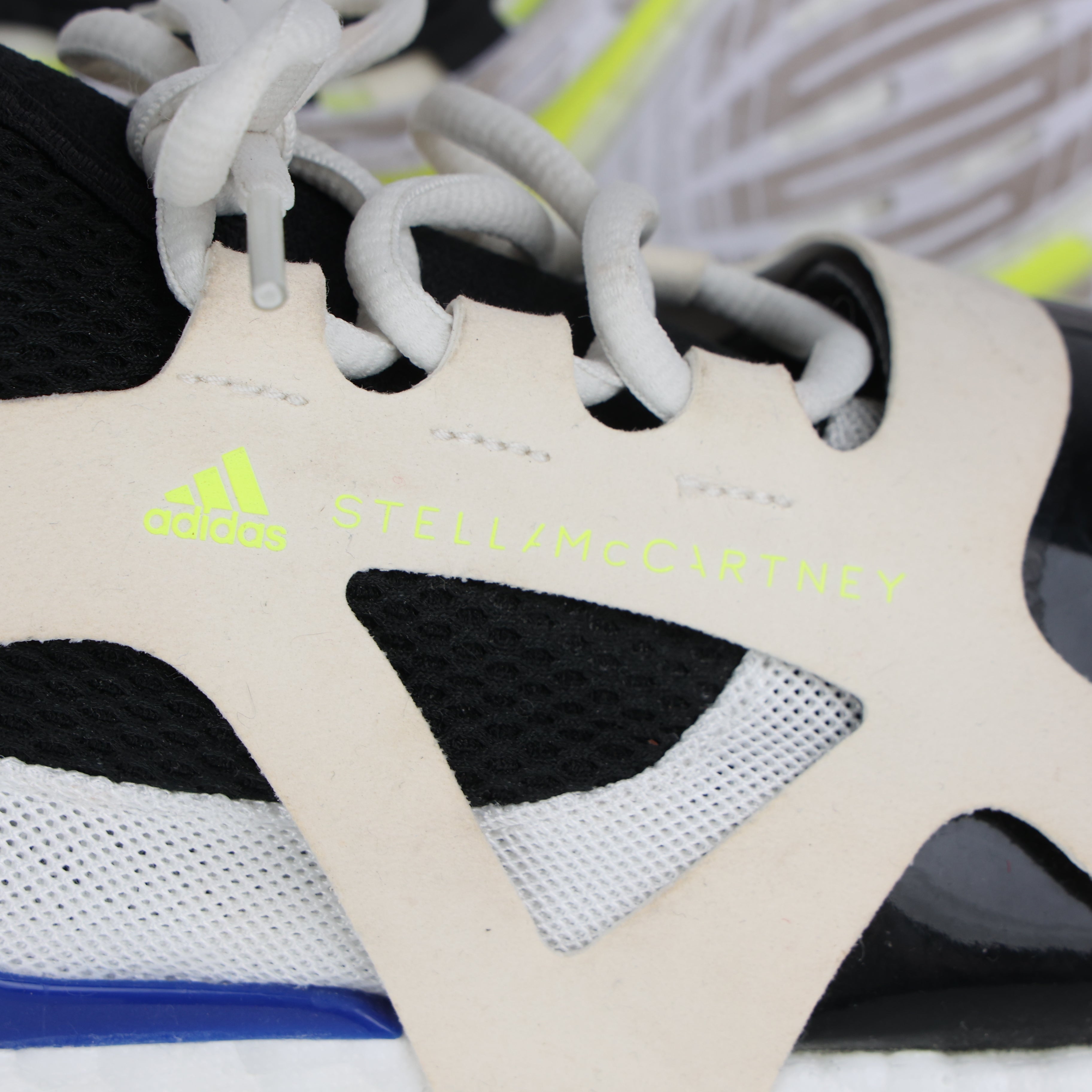 Trainers , Shoe Size 38