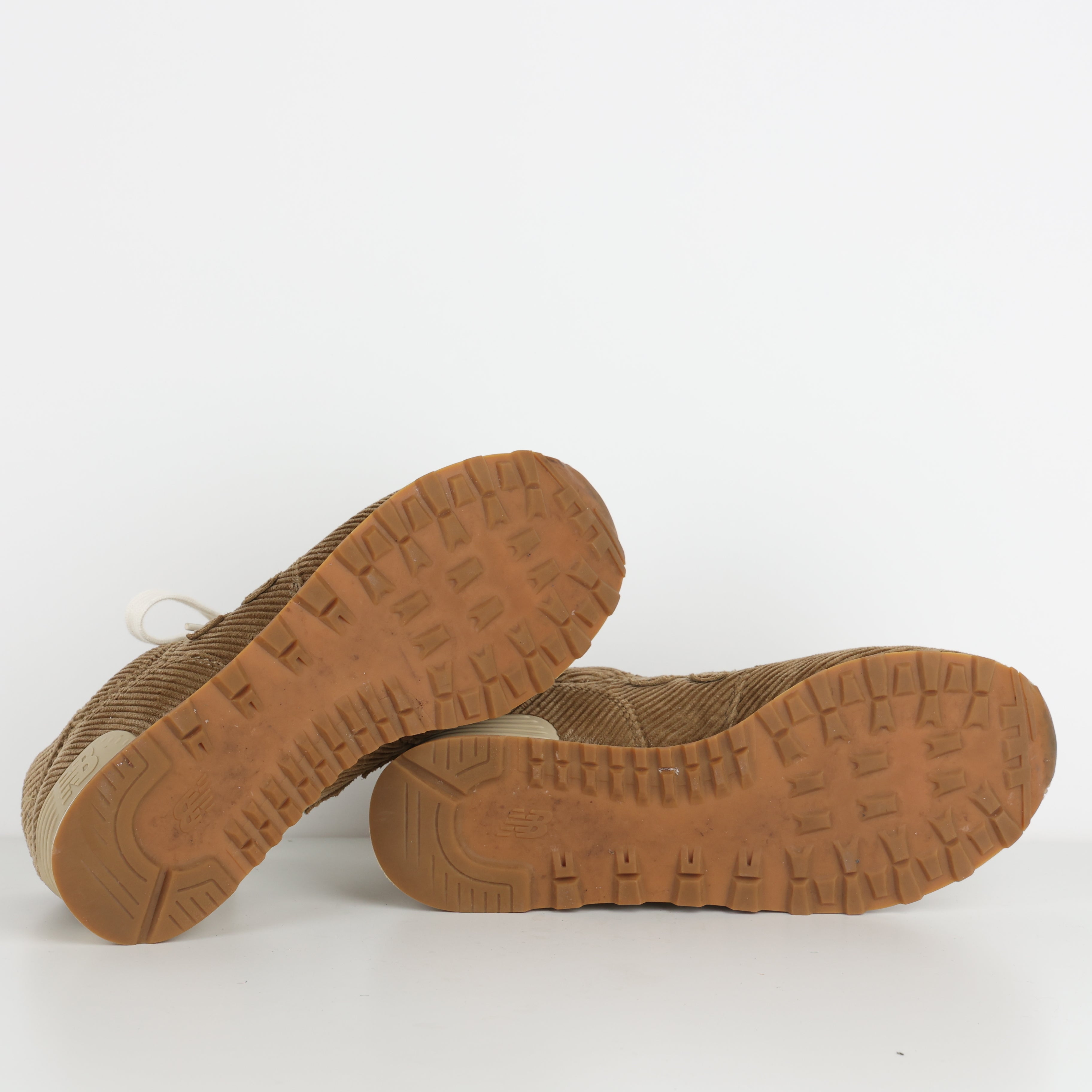 Trainers , Shoe Size 39.5