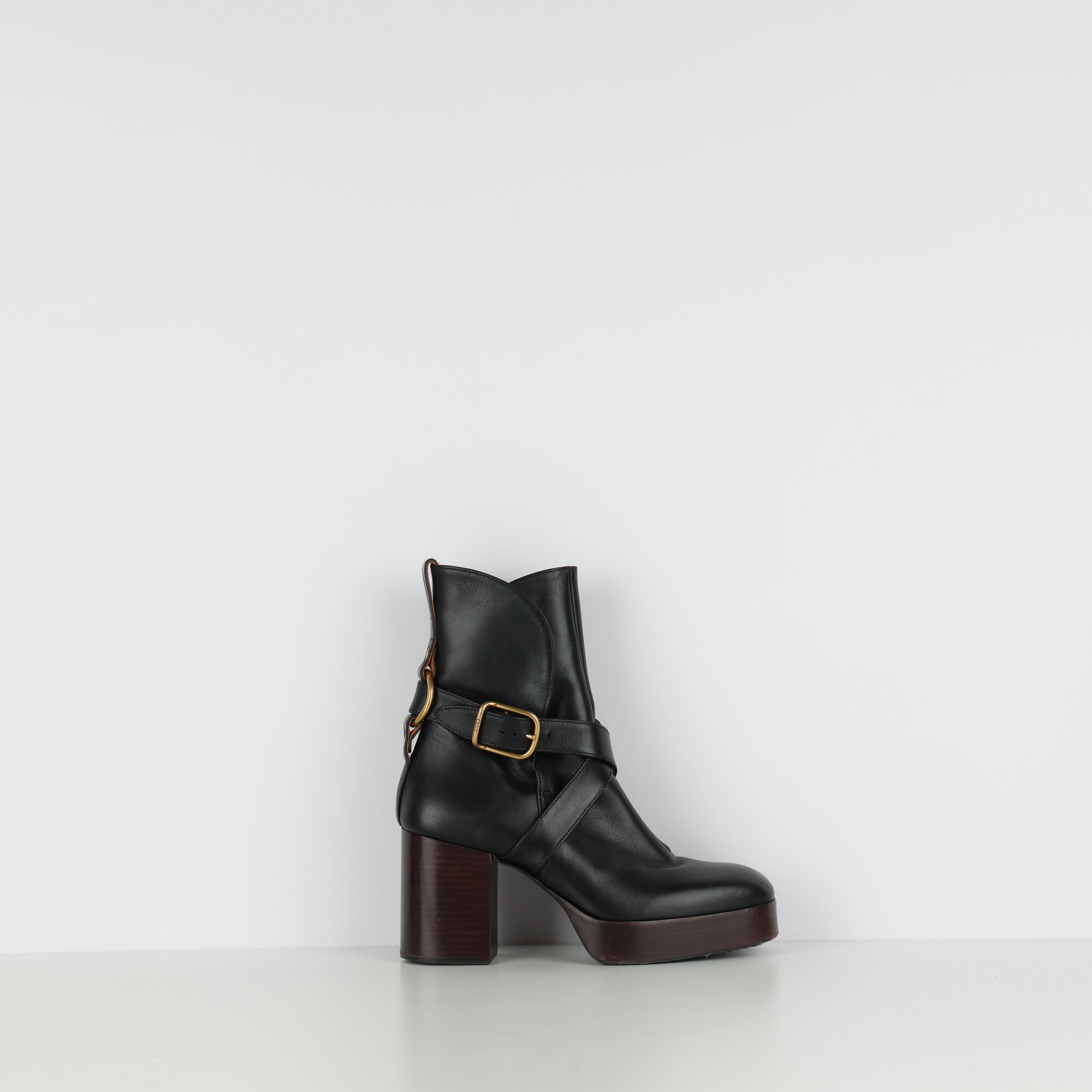 Boots , Shoe Size 38.5