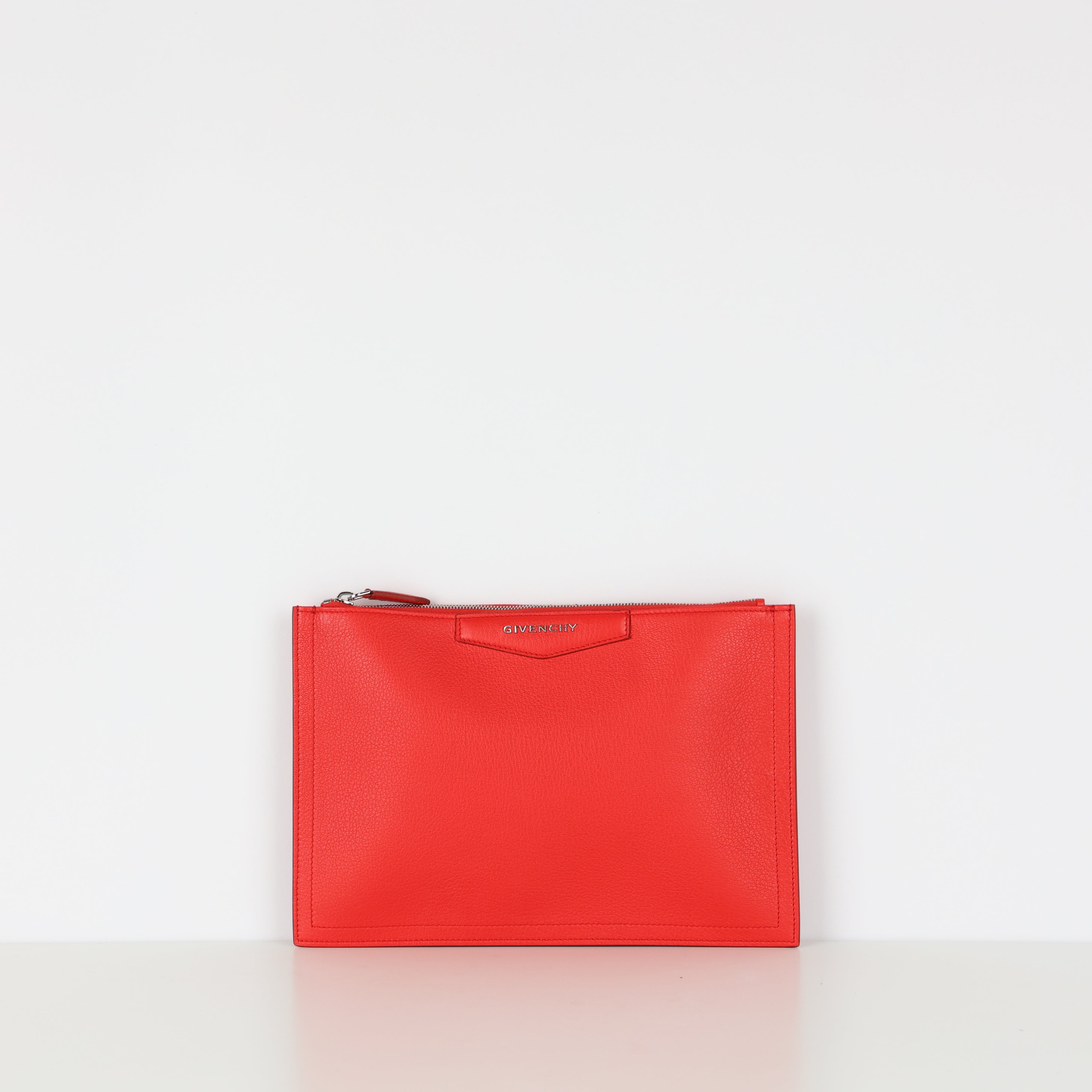 Givenchy, Clutch