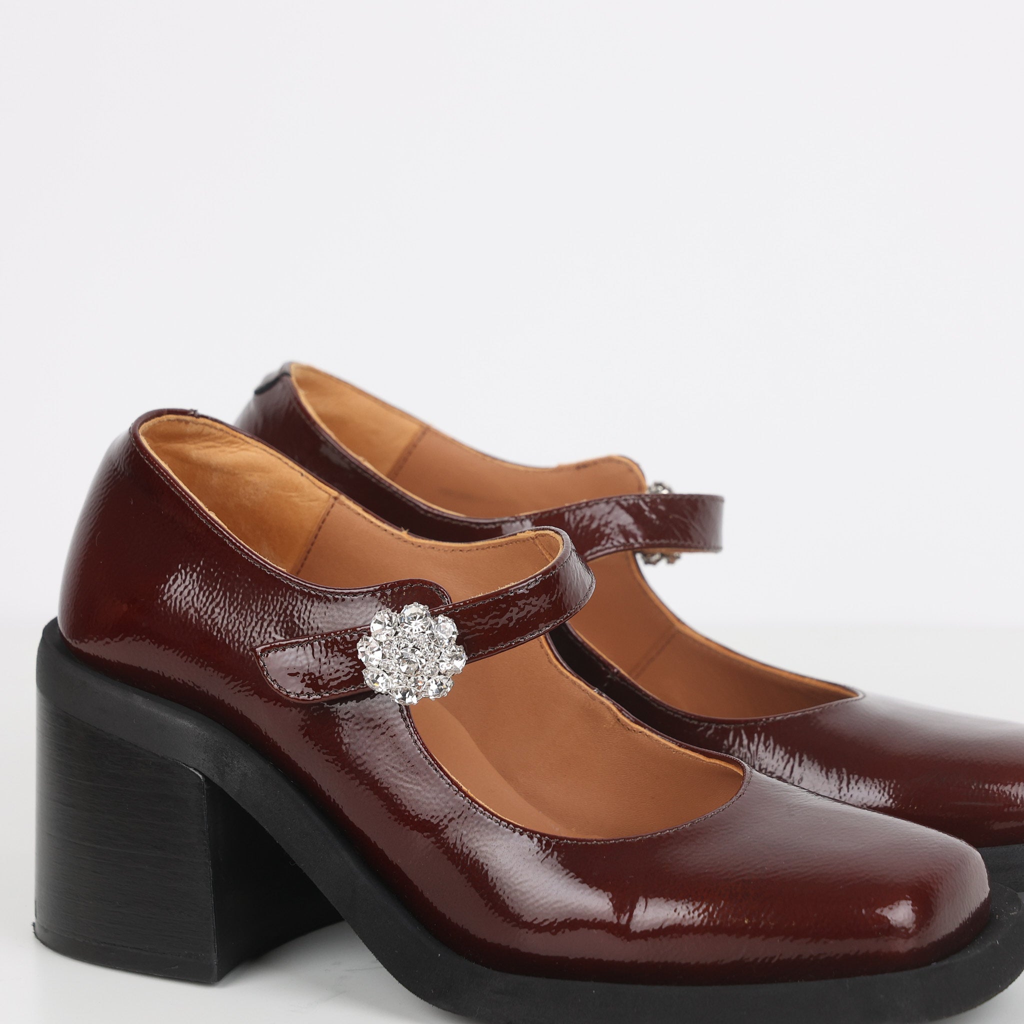 Shoes, EU Size 37
