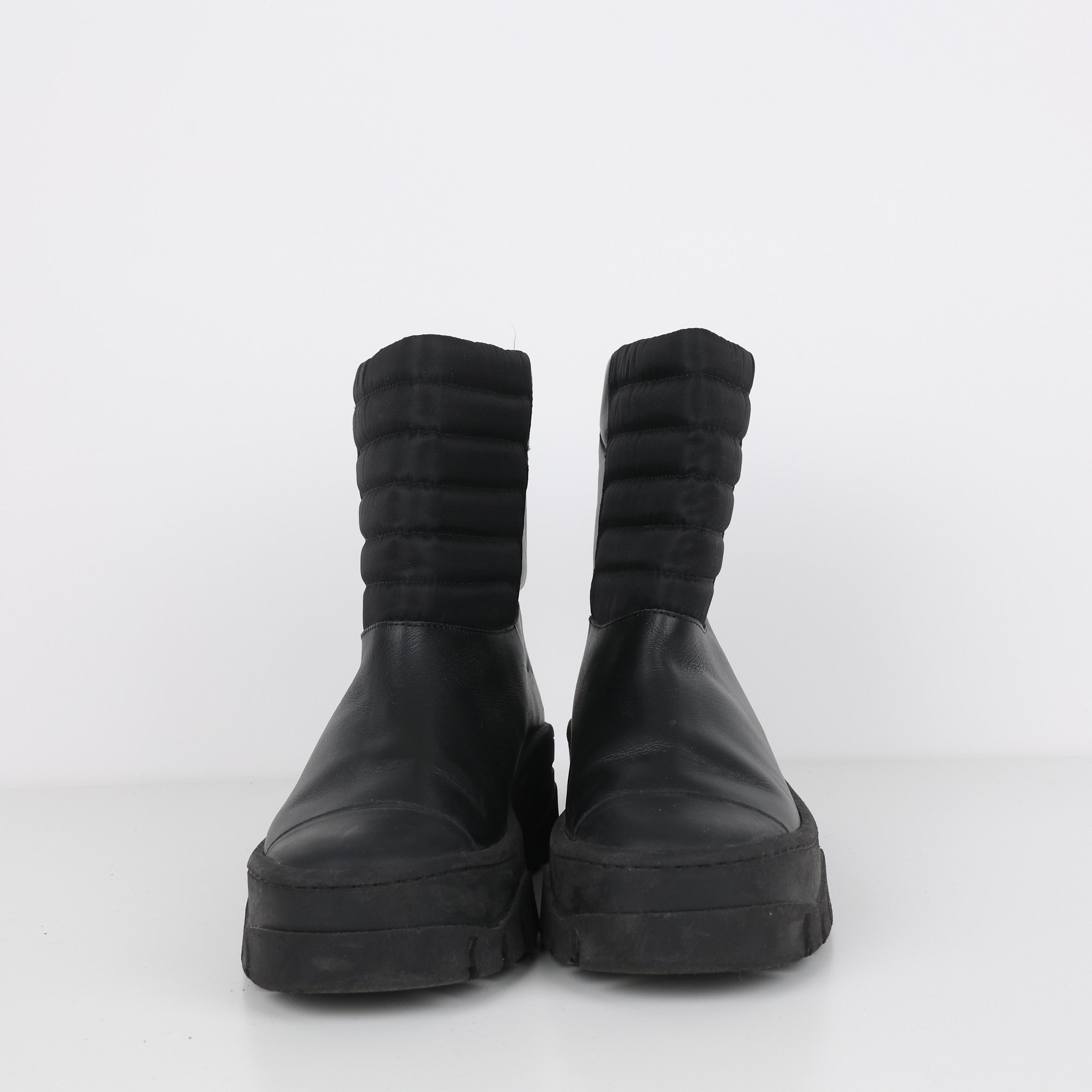Boots, Shoe Size 38