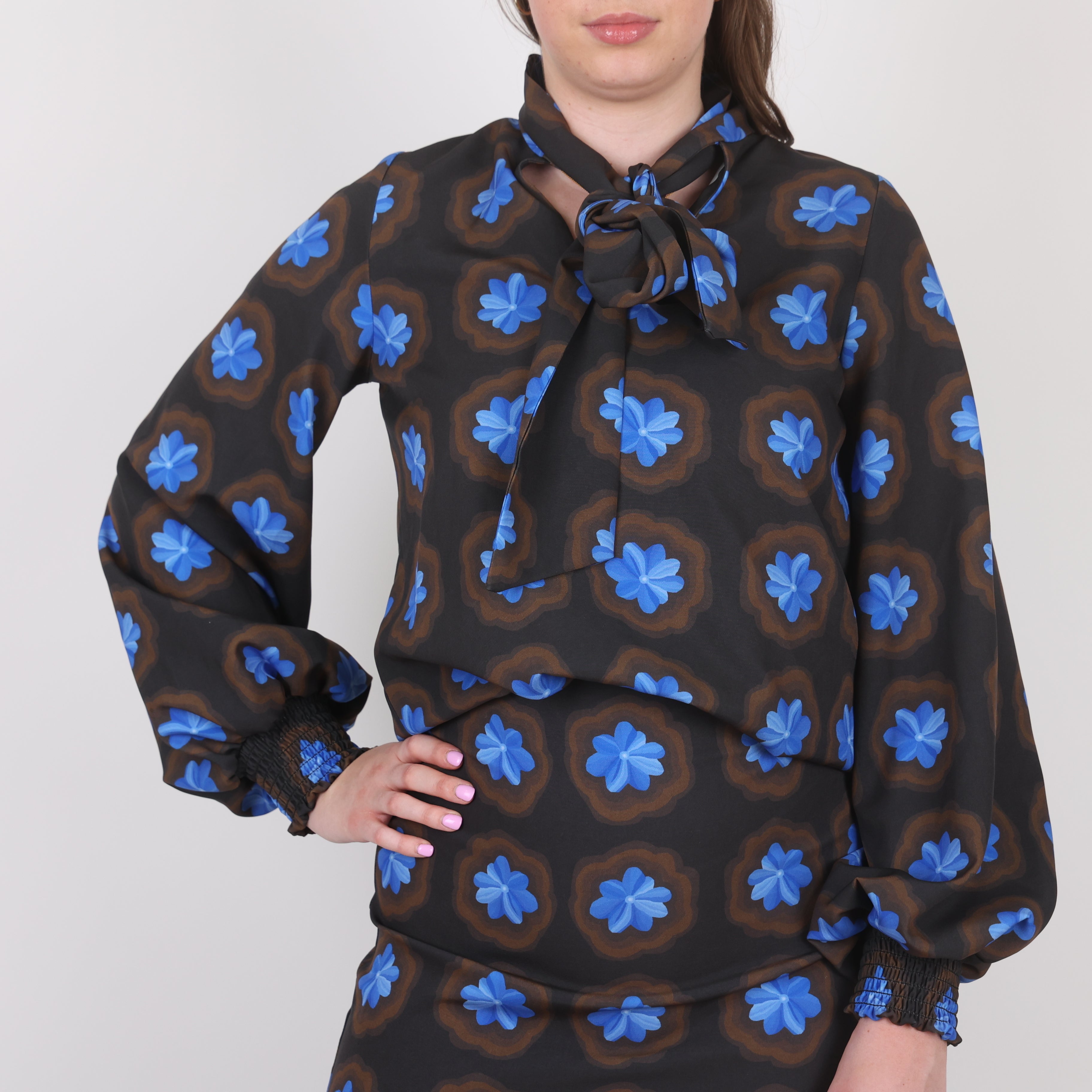 Top, UK Size 6