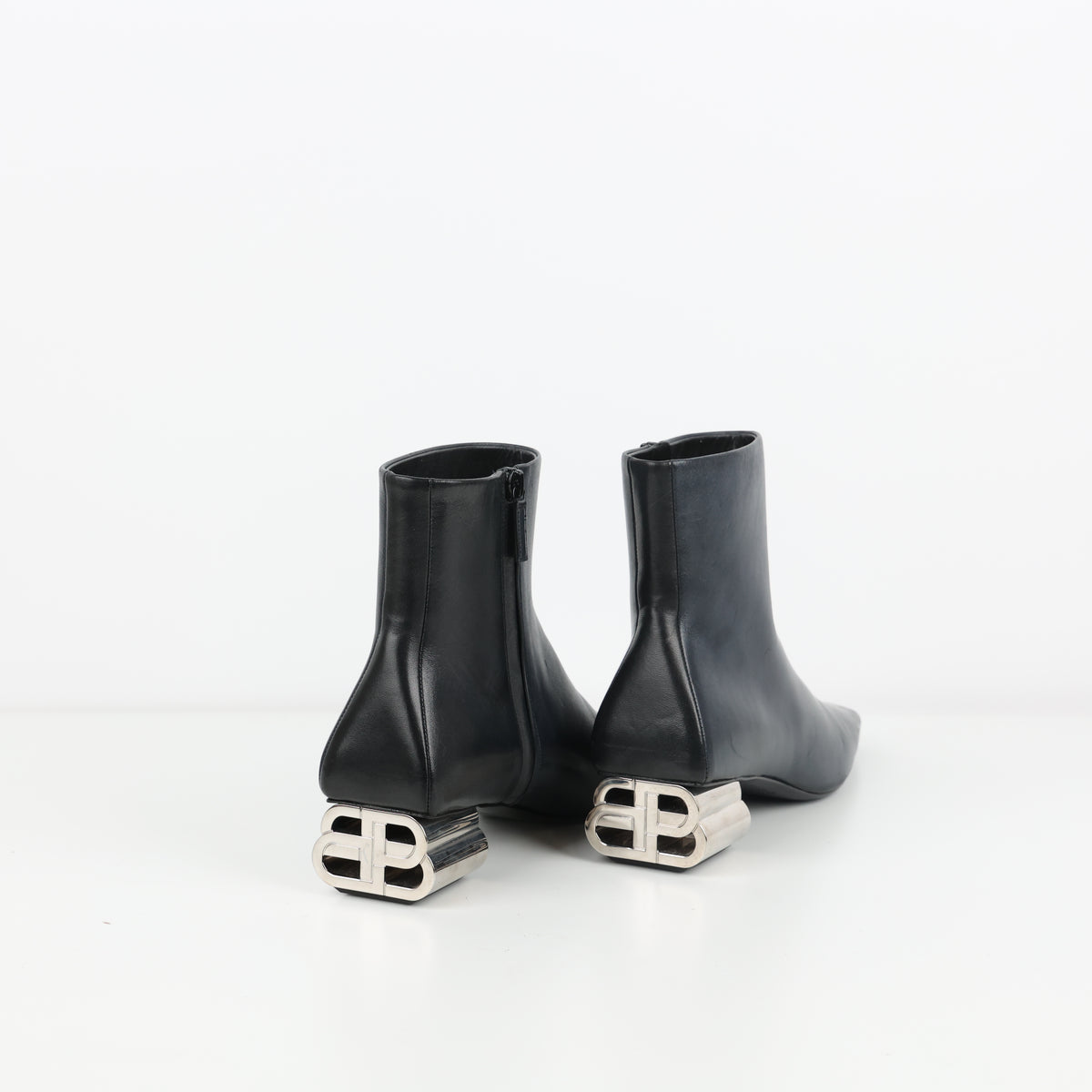 Boots , Shoe Size 38