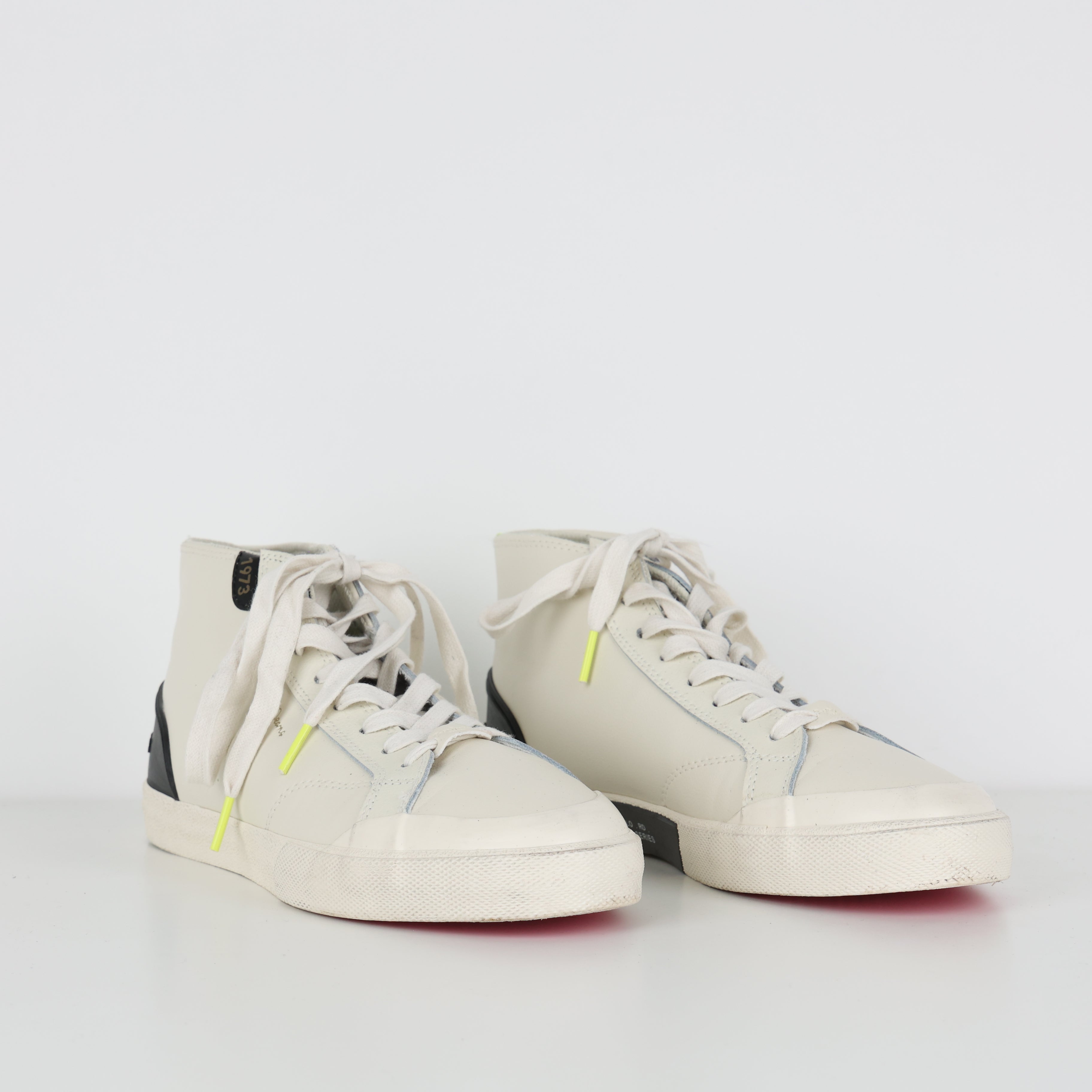 Trainers , Shoe Size 40