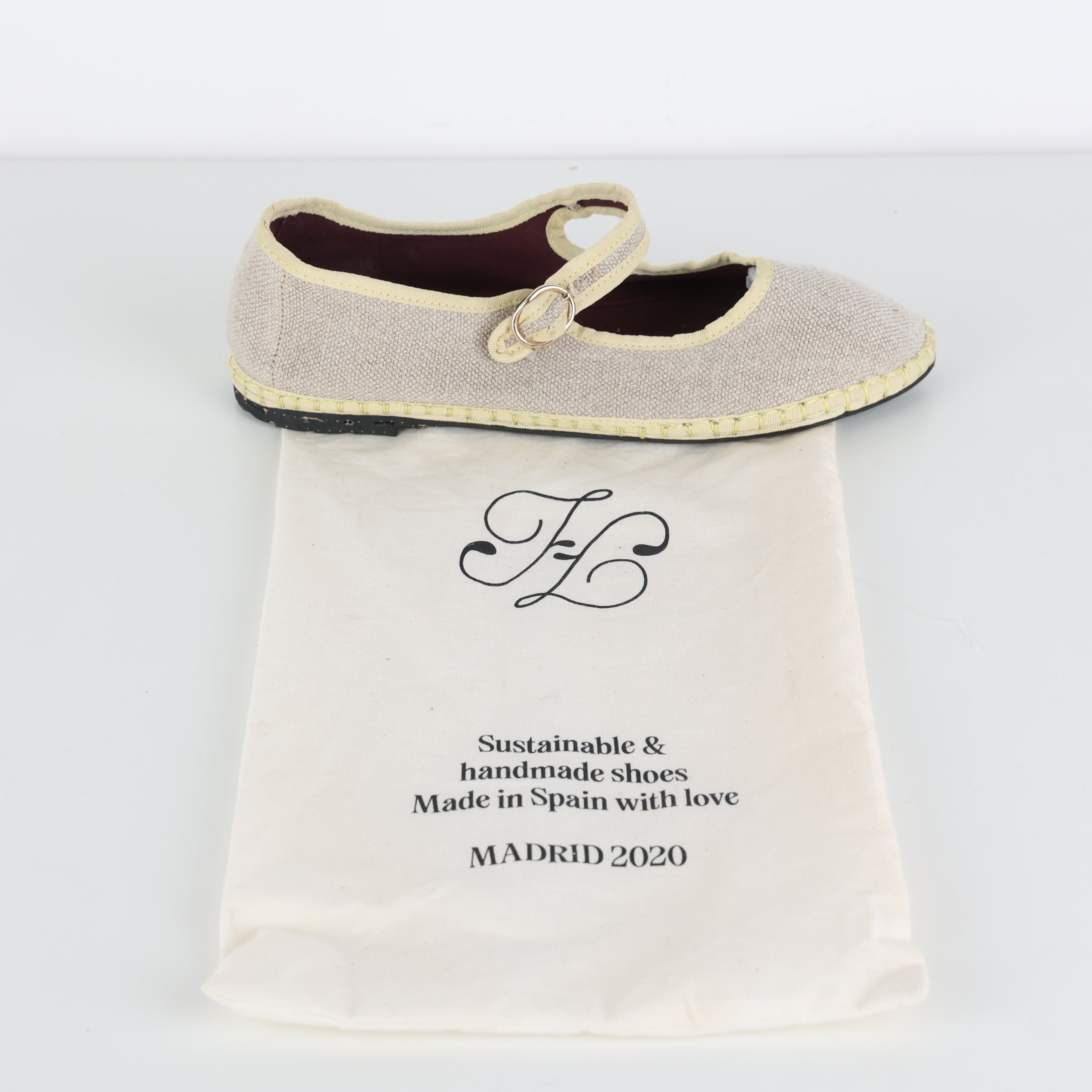 Flats, Shoe Size 40