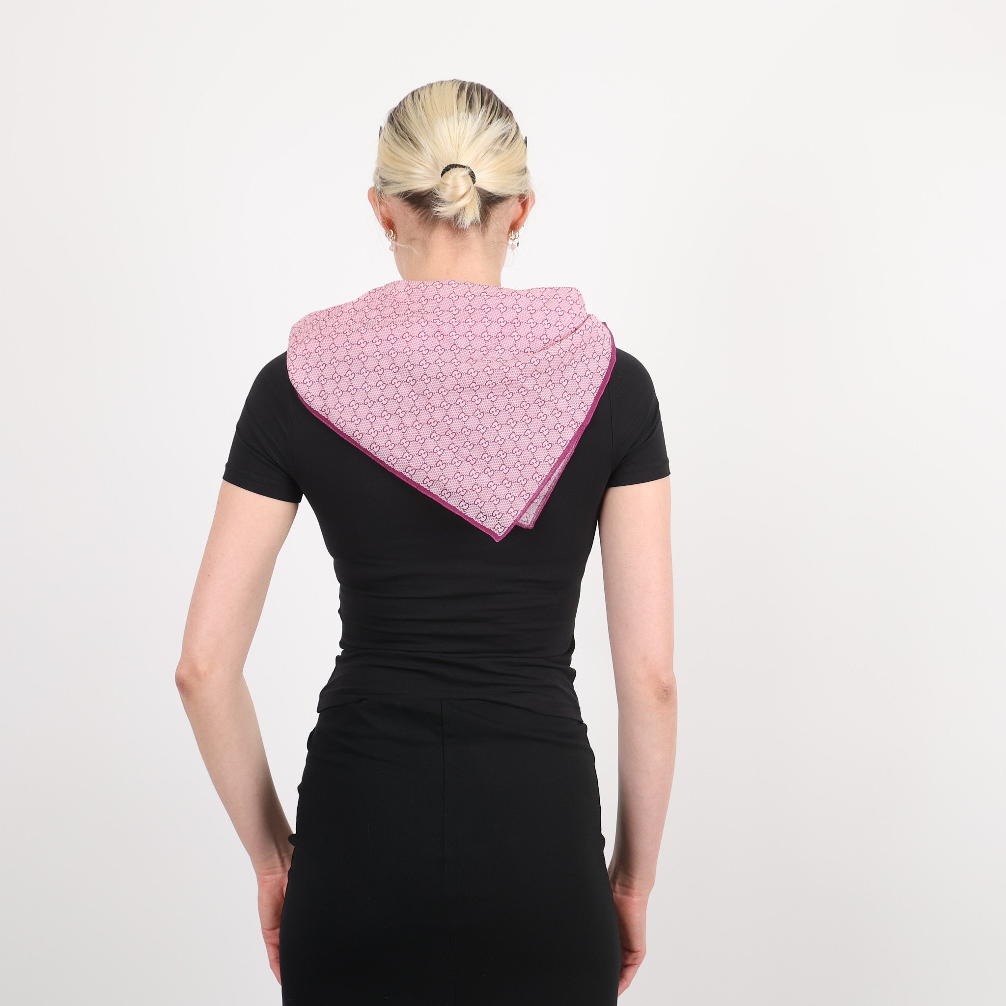 Scarf,