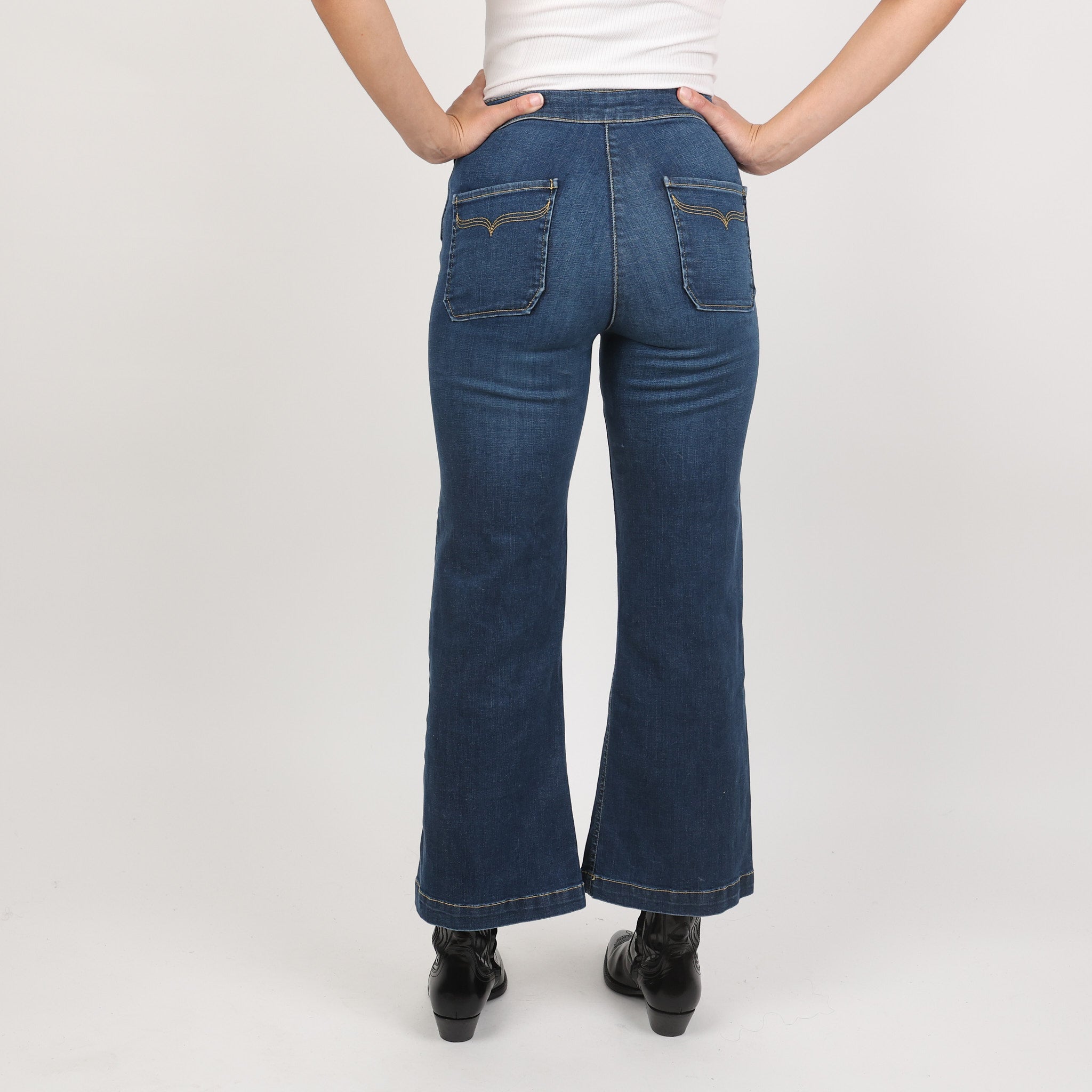 Jeans, Waist 25