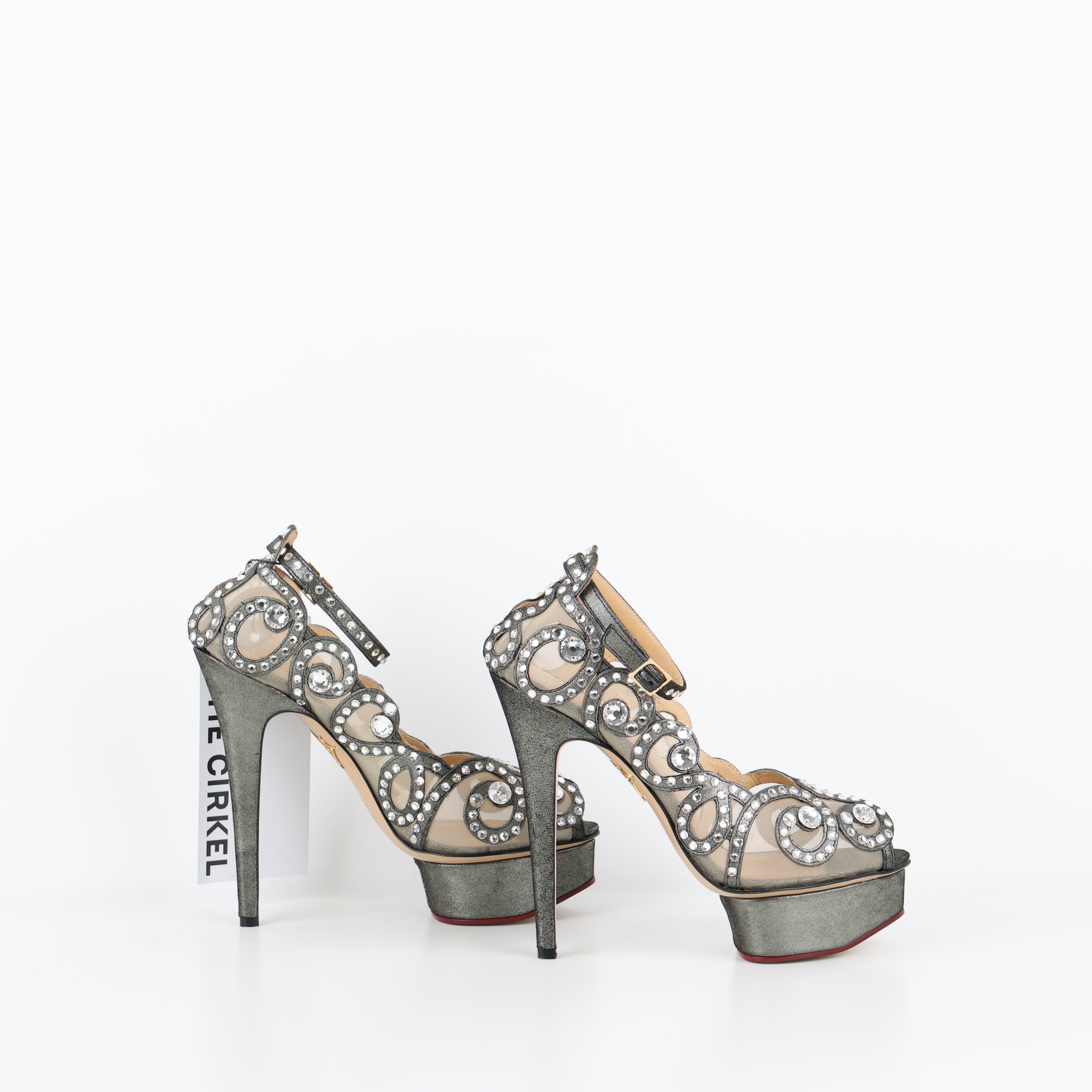 Heels , Shoe Size 38