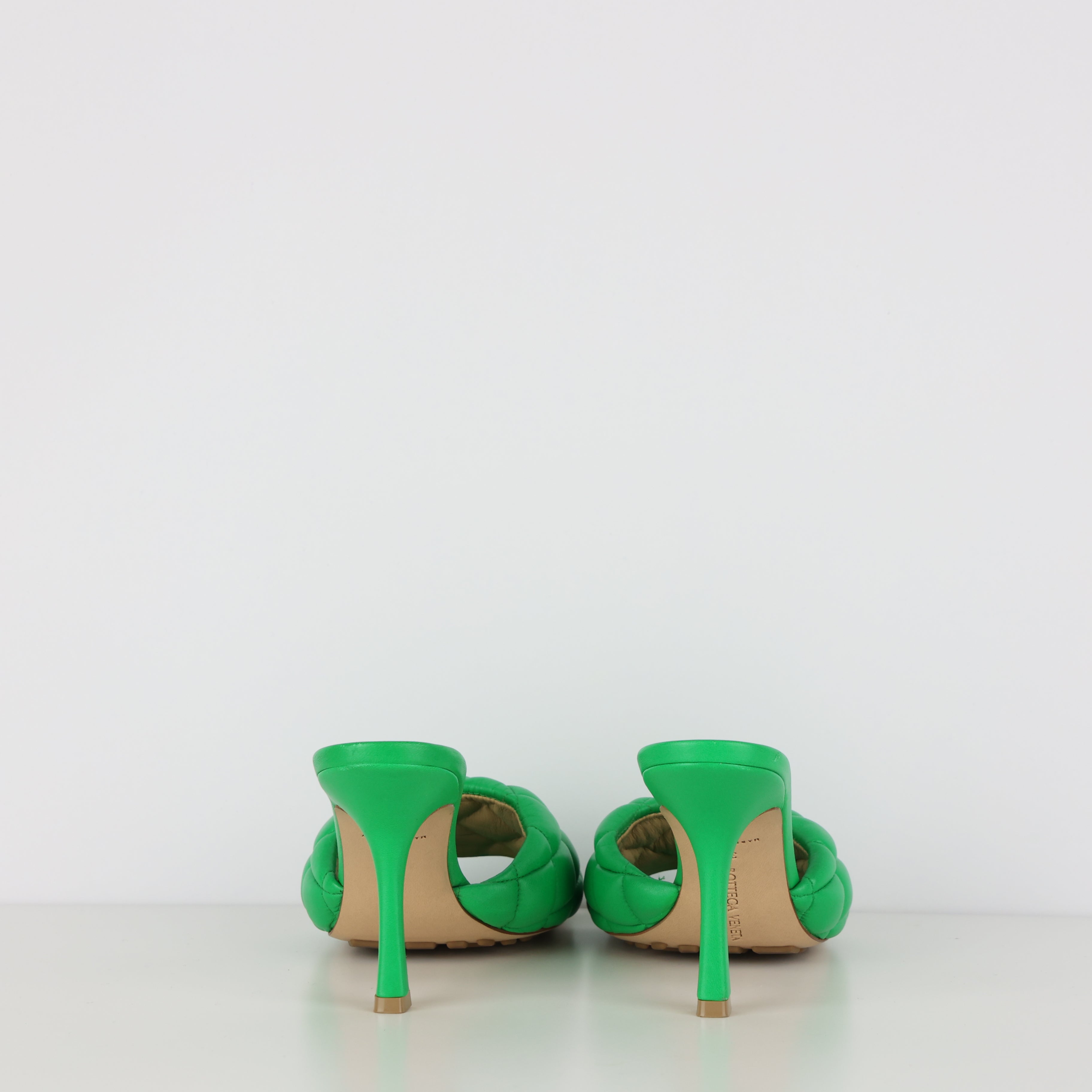 Heels , Shoe Size 37