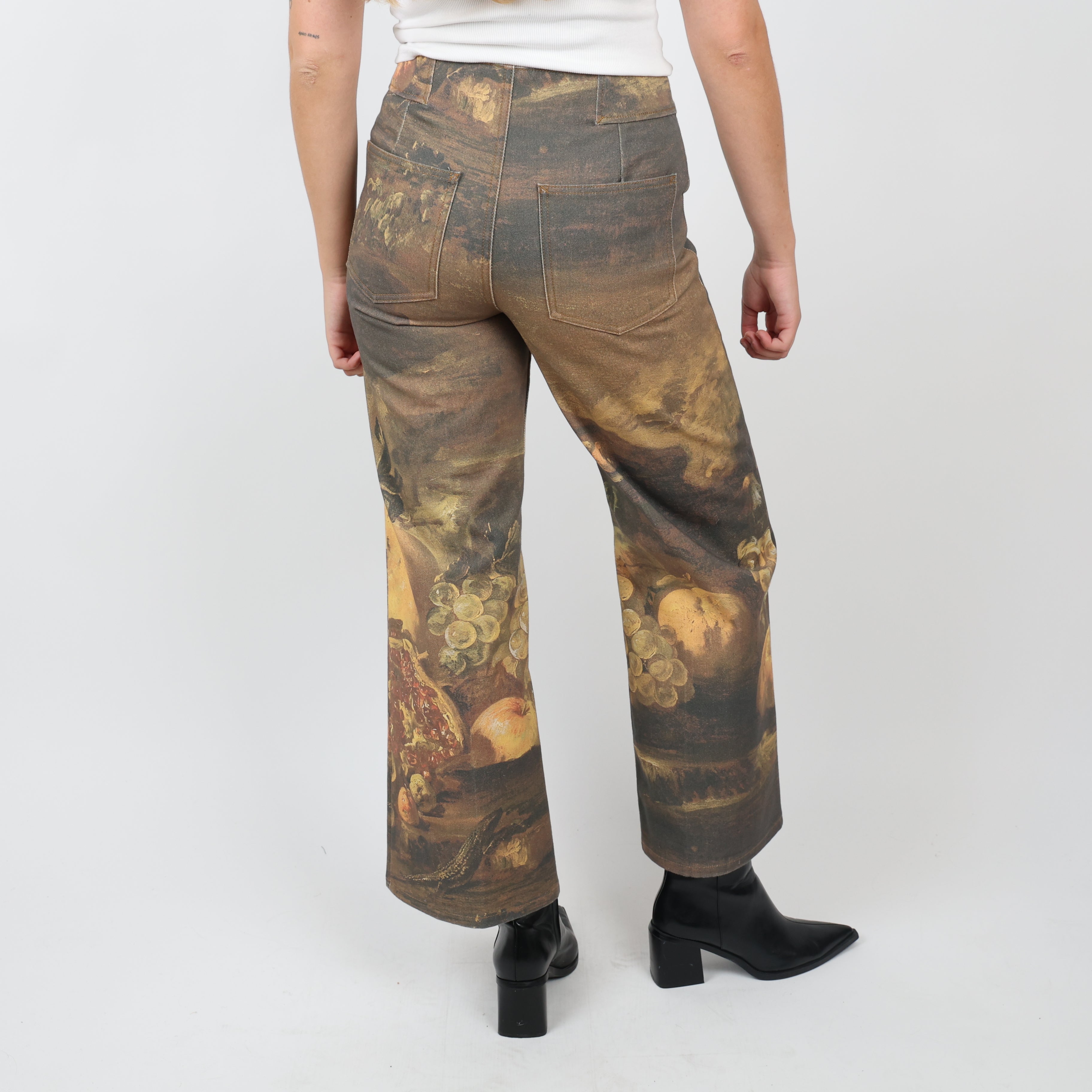 Jeans, Waist 28