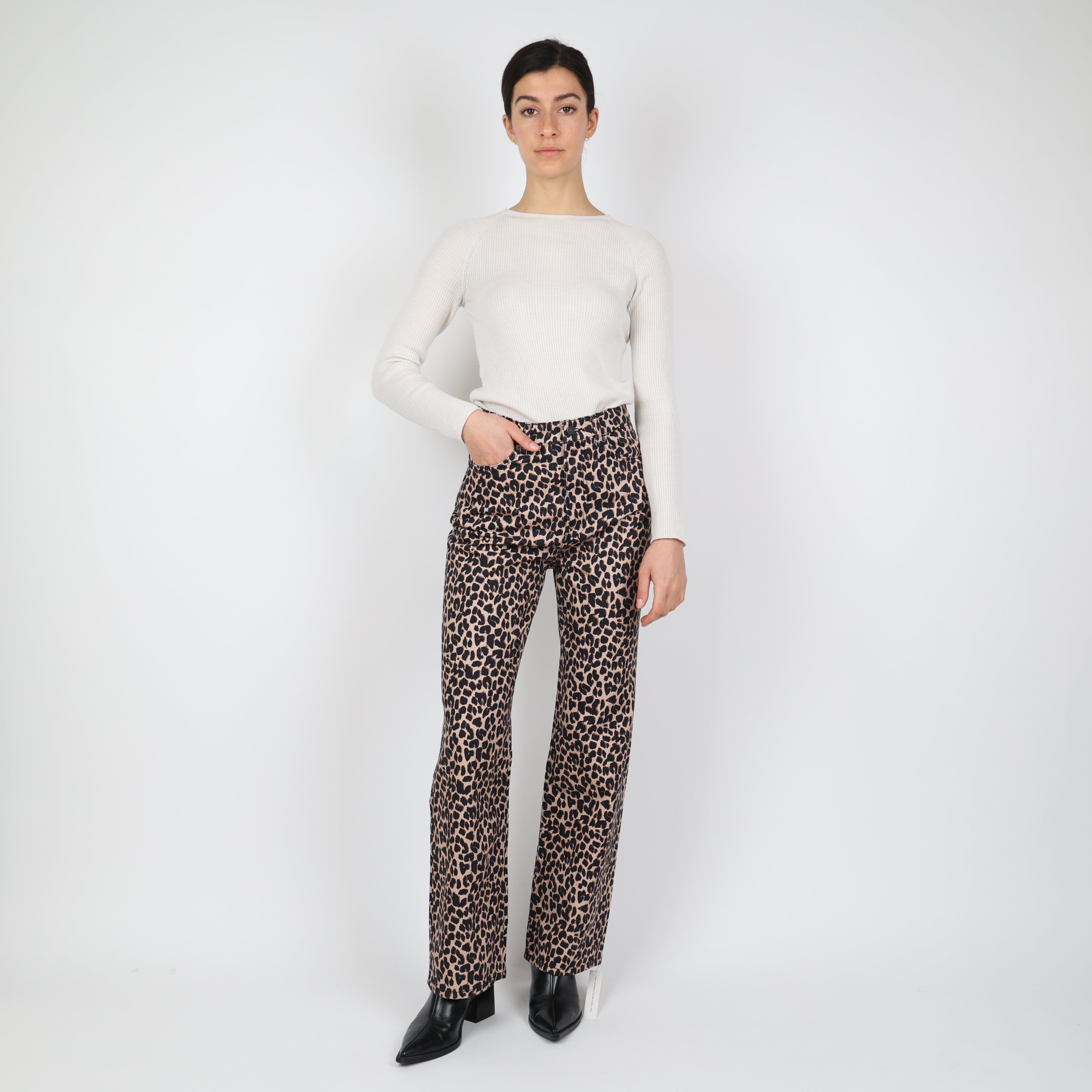 Jeans, Waist 26