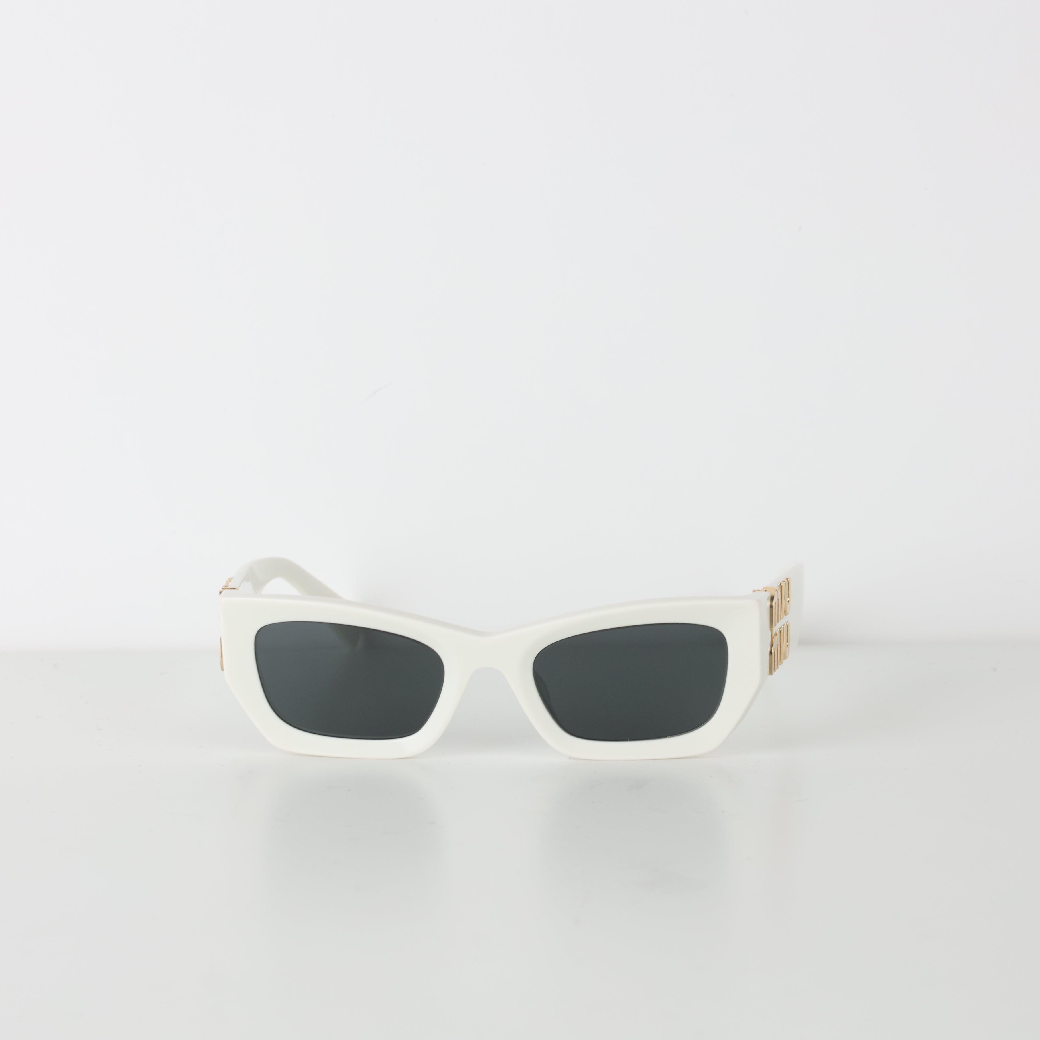 Sunglasses, UK Size One Size