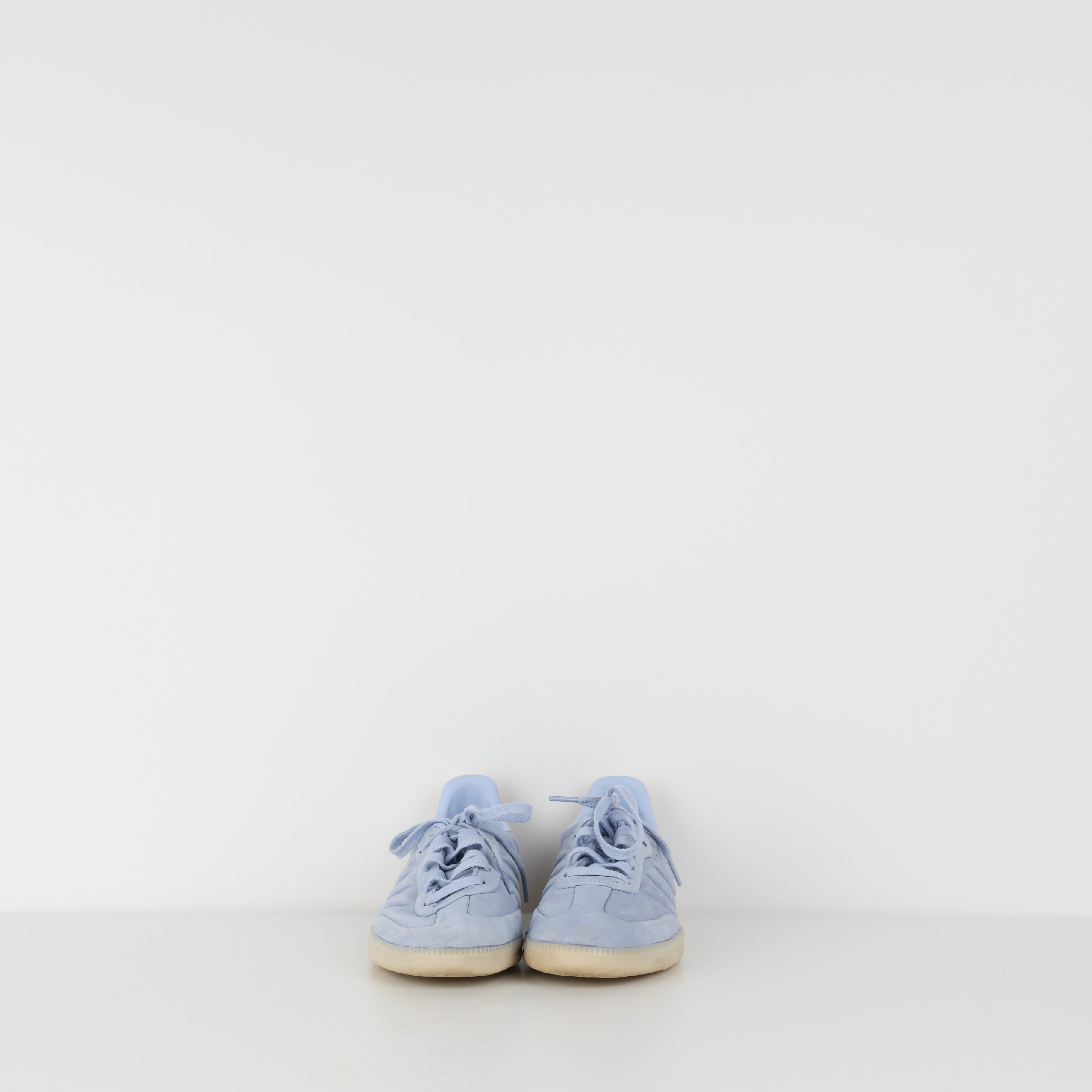 Trainers , Shoe Size 39.5