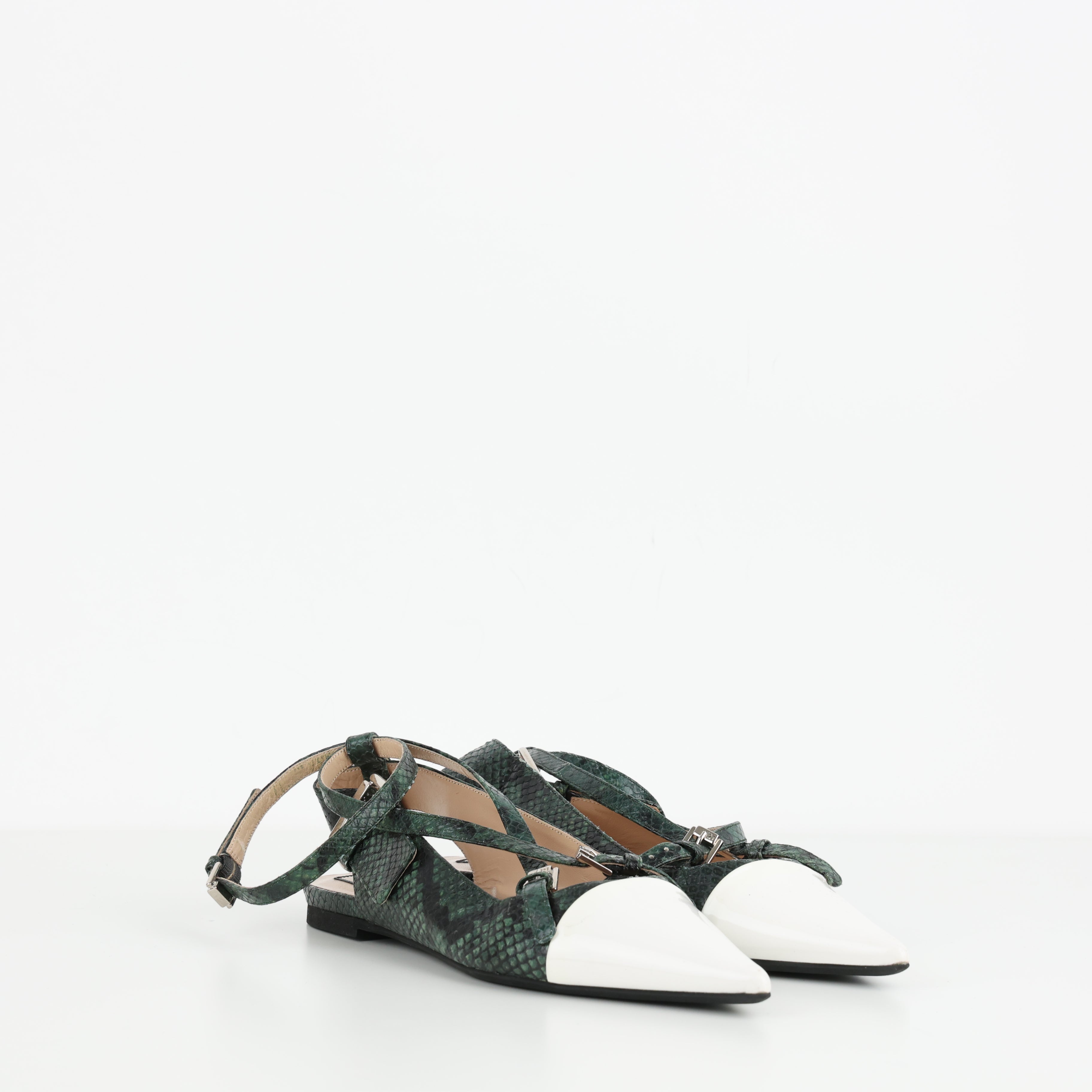 Flats , Shoe Size 38.5