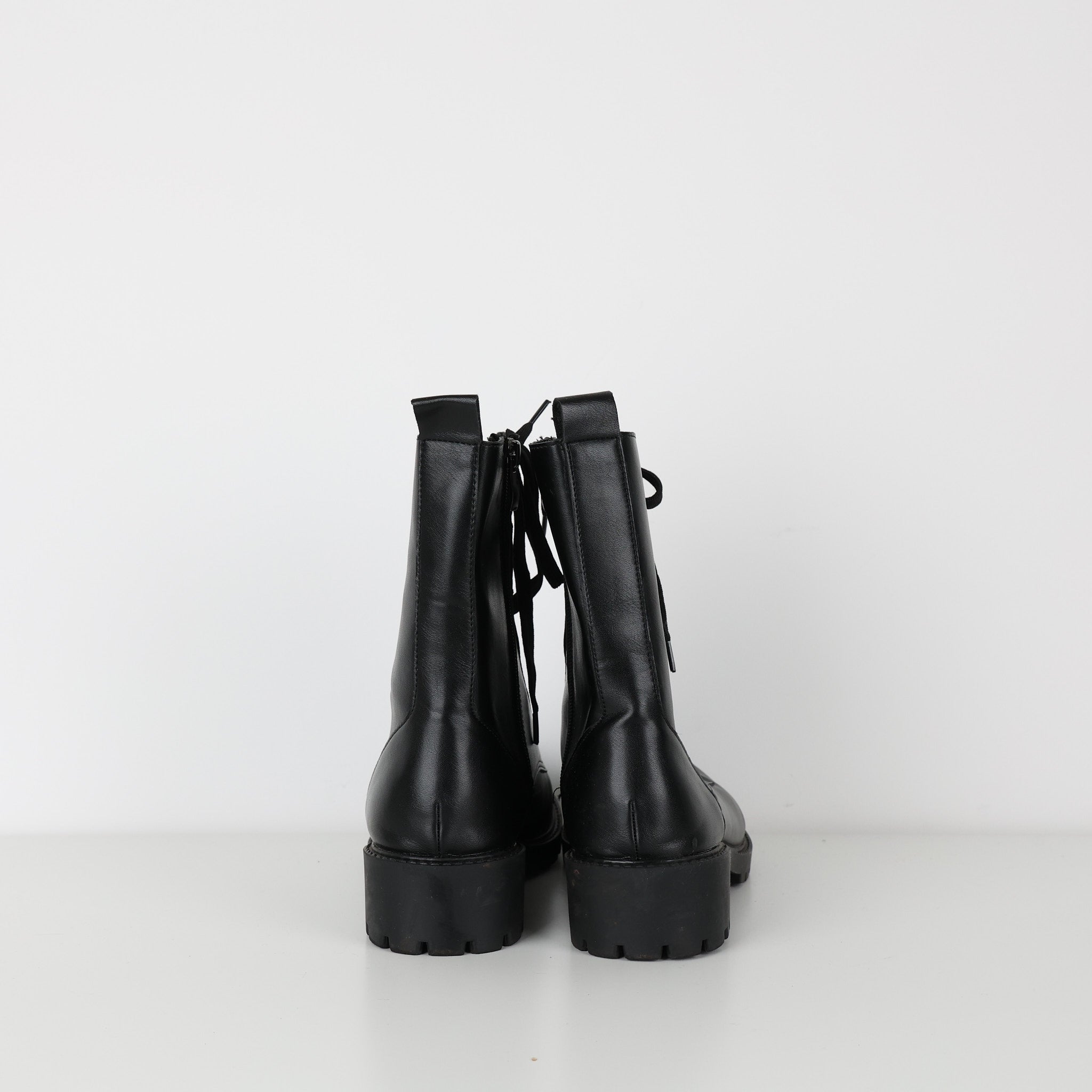, Shoe Size 40