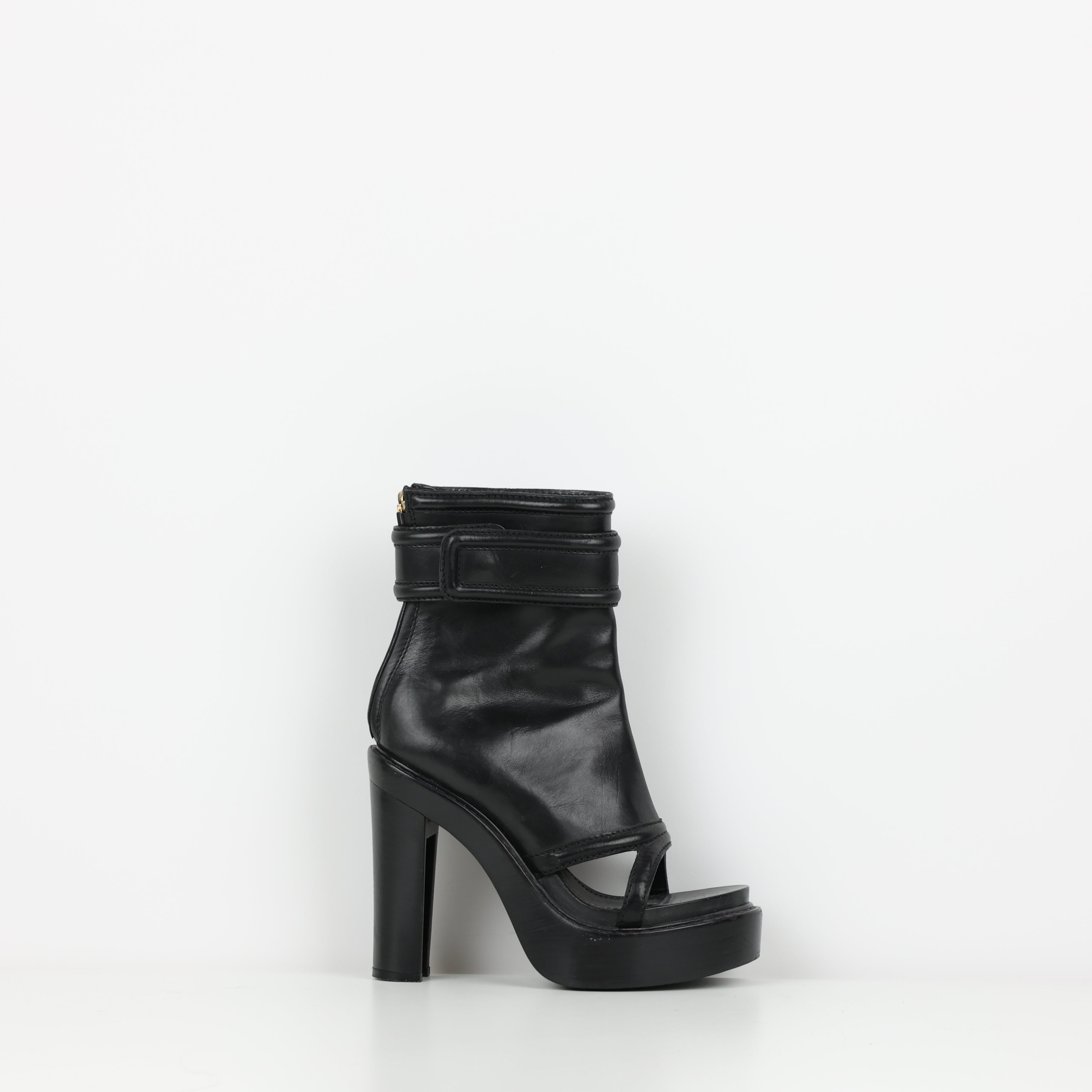 Heels, Shoe Size 39