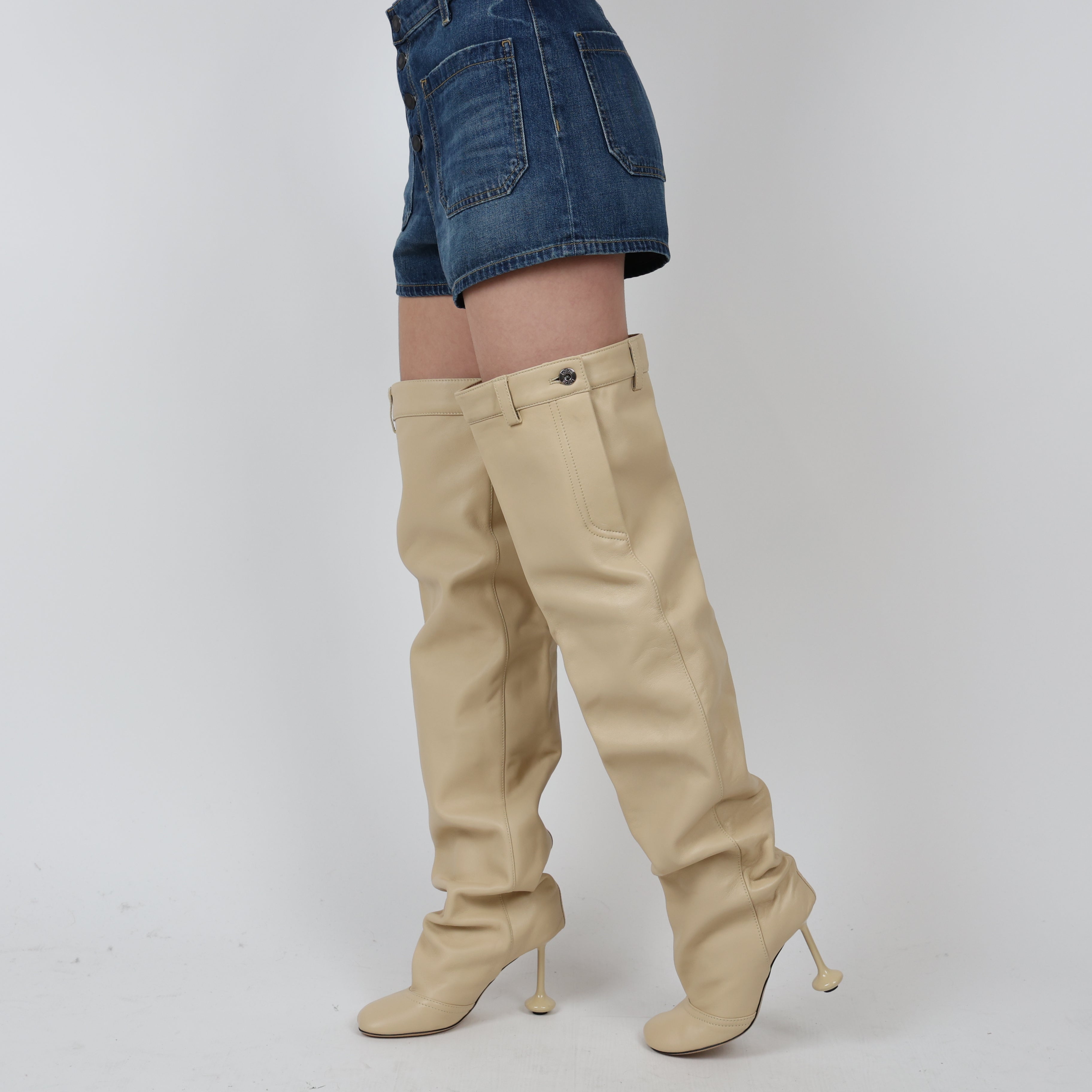 Boots , Shoe Size 39