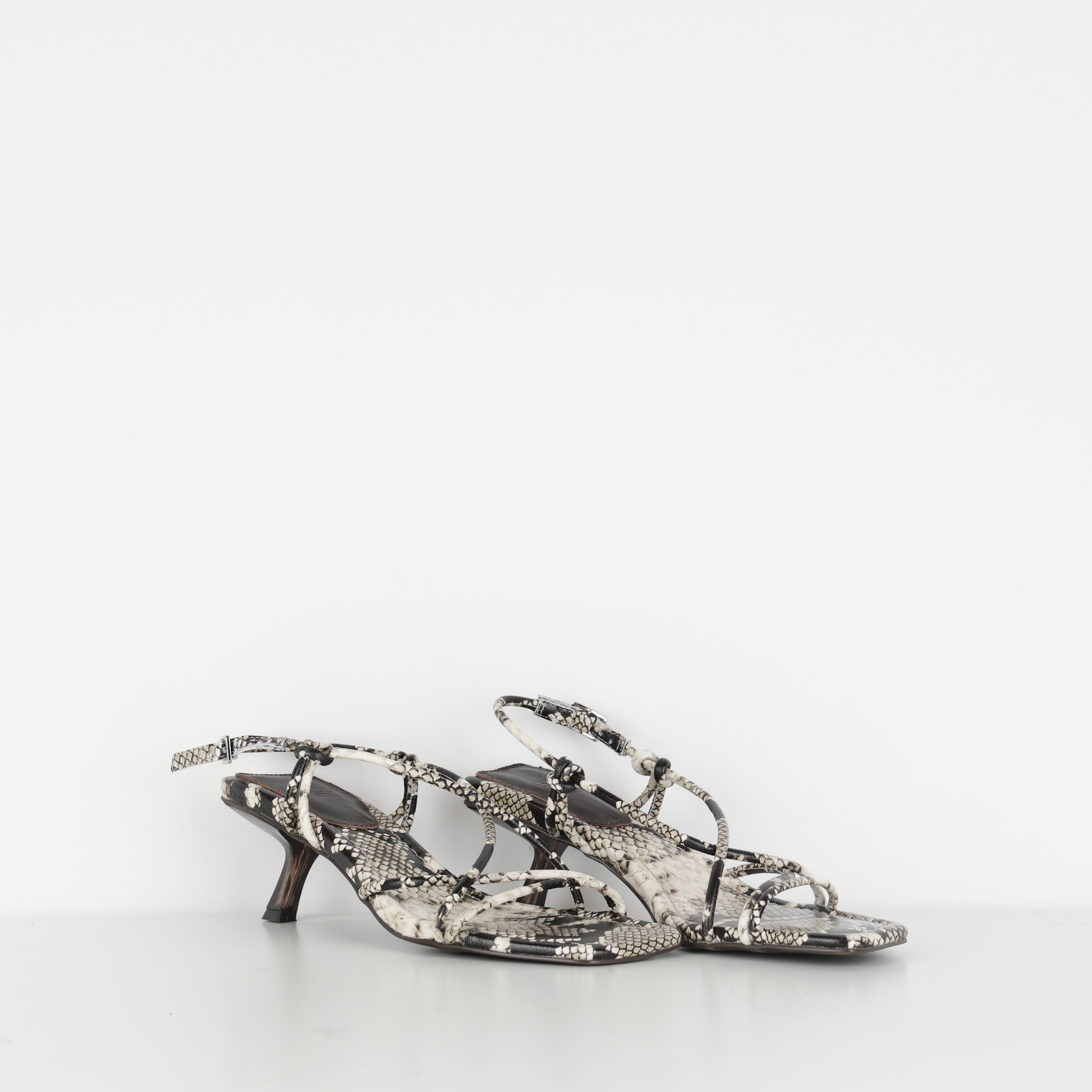 Heels , Shoe Size 38