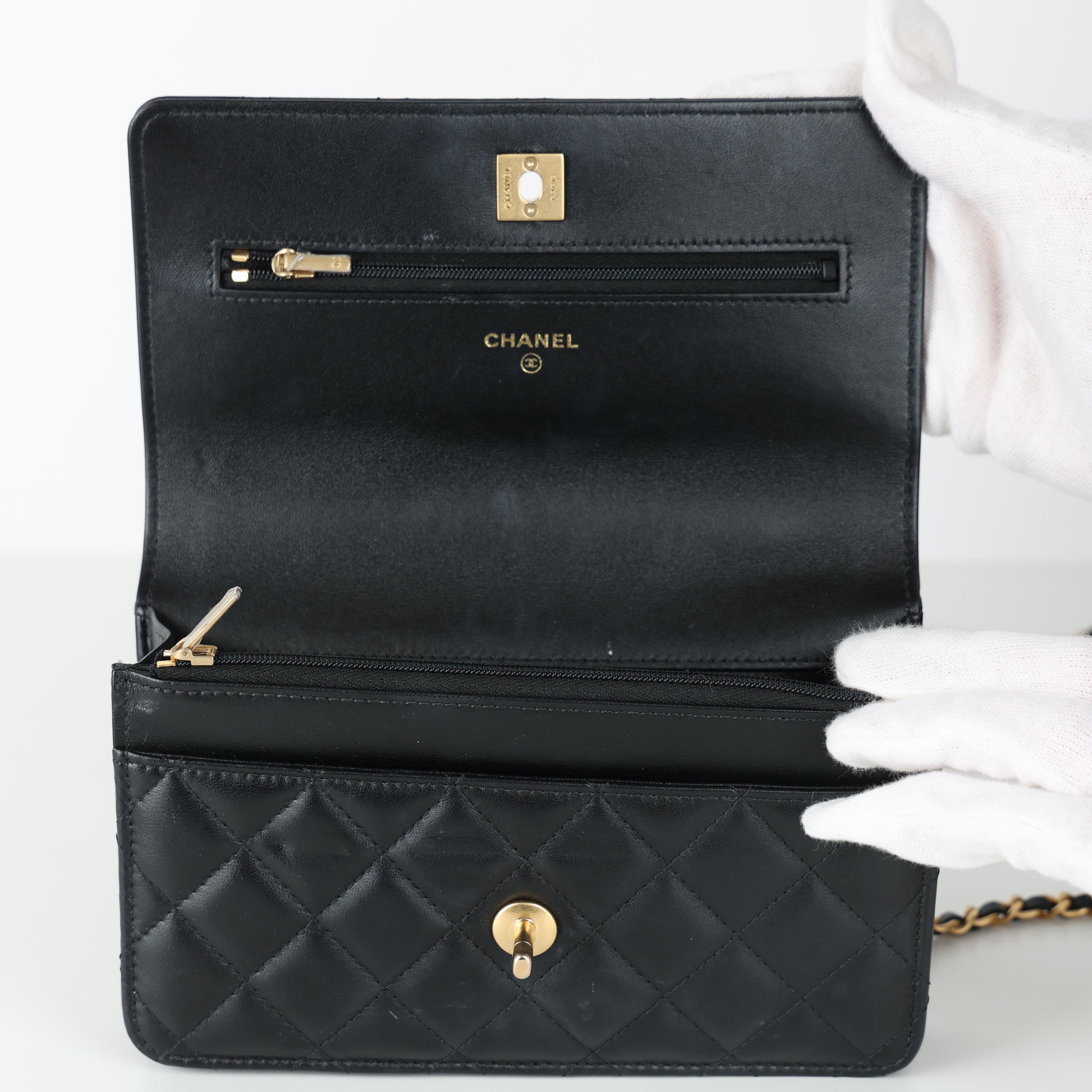 Chanel, Lambskin Wallet On Chain