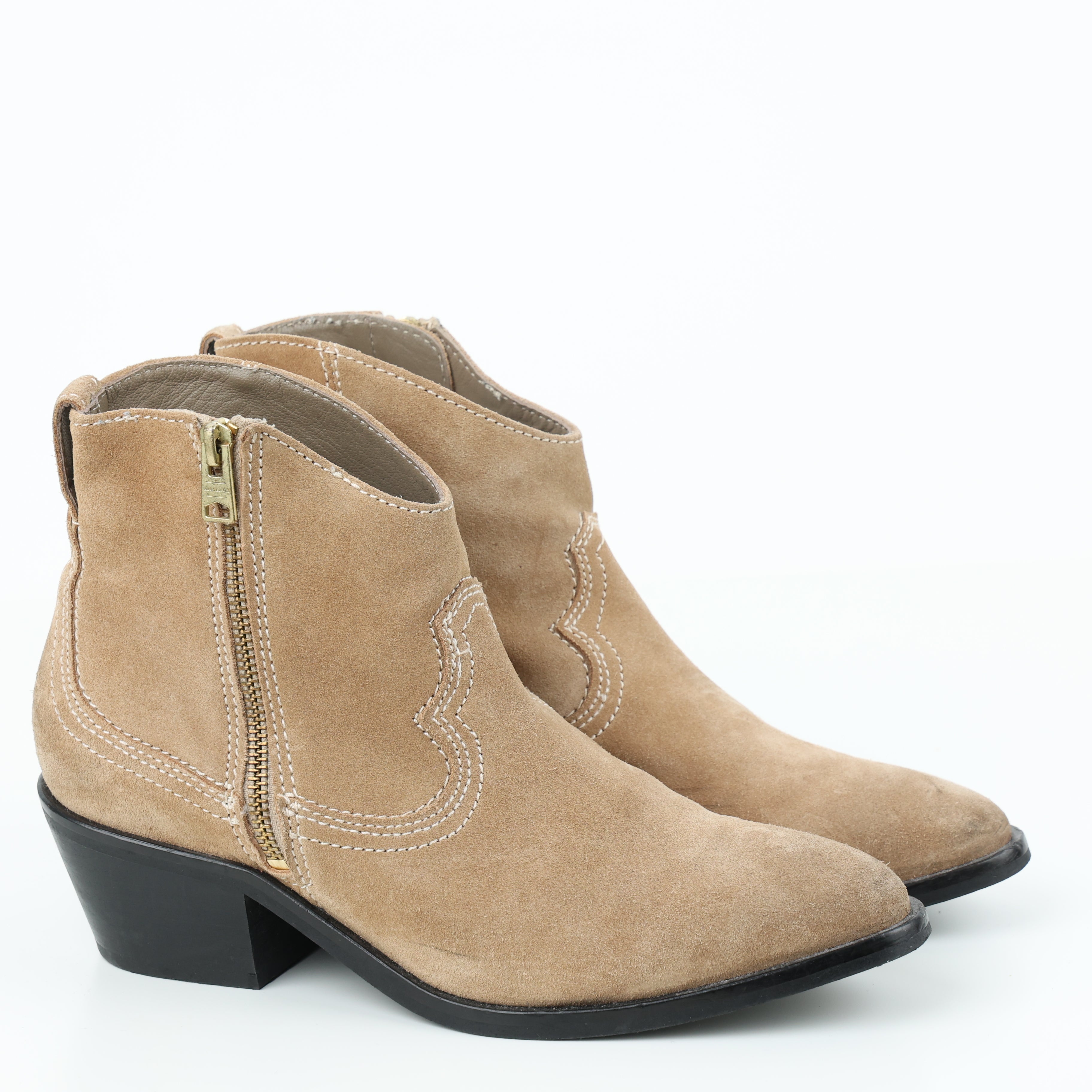 Boots , Shoe Size 39