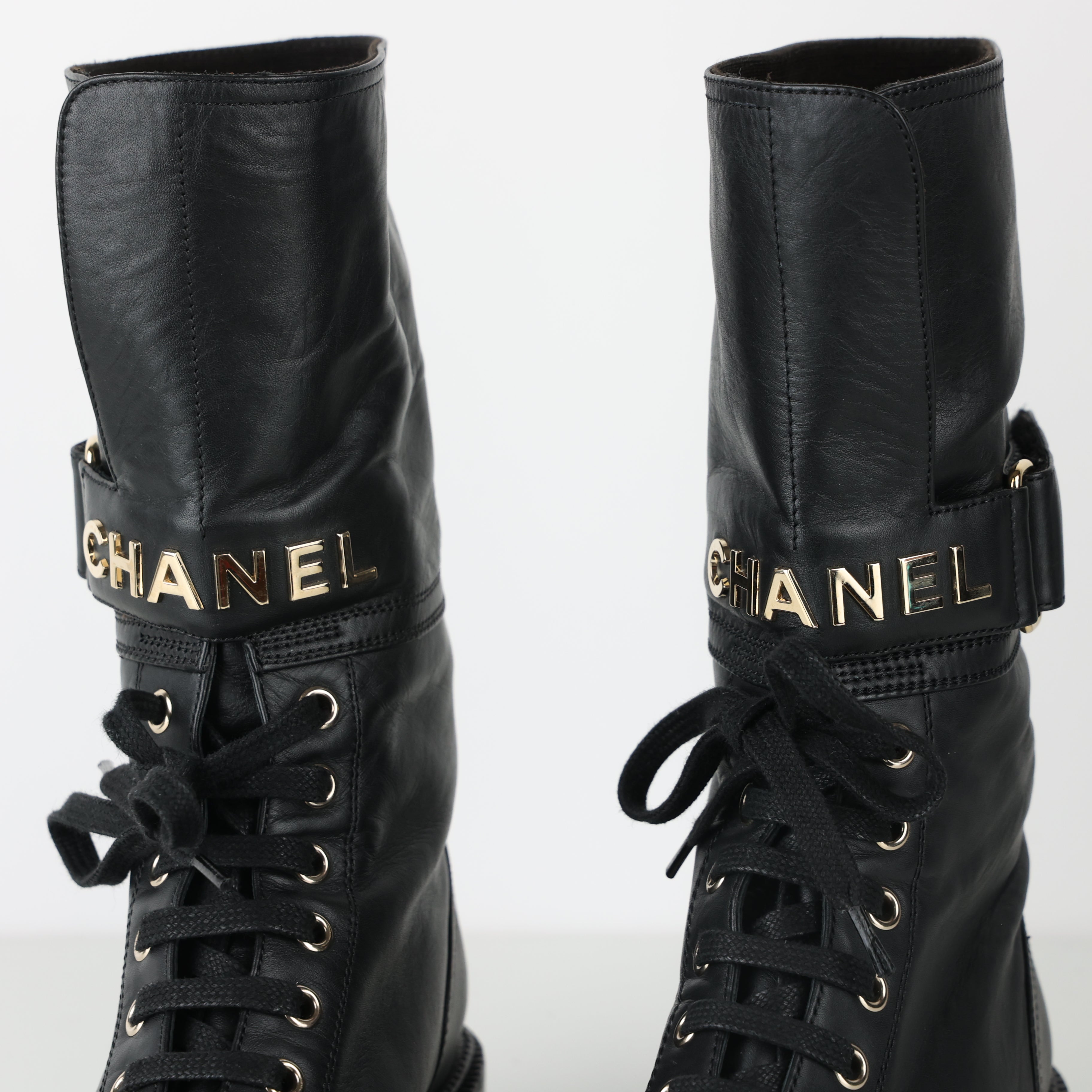 Boots , Shoe Size 39