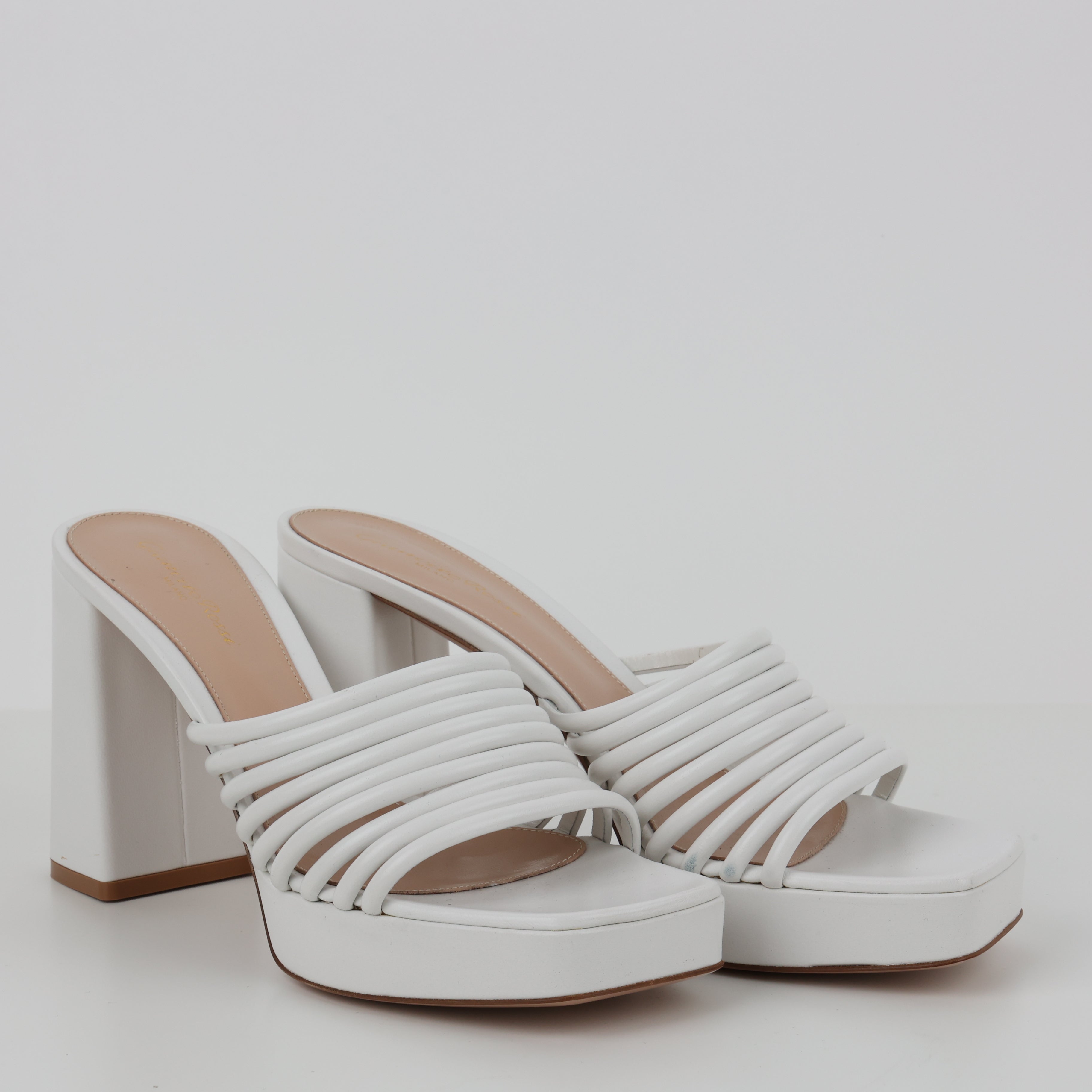 Heels , Shoe Size 39.5