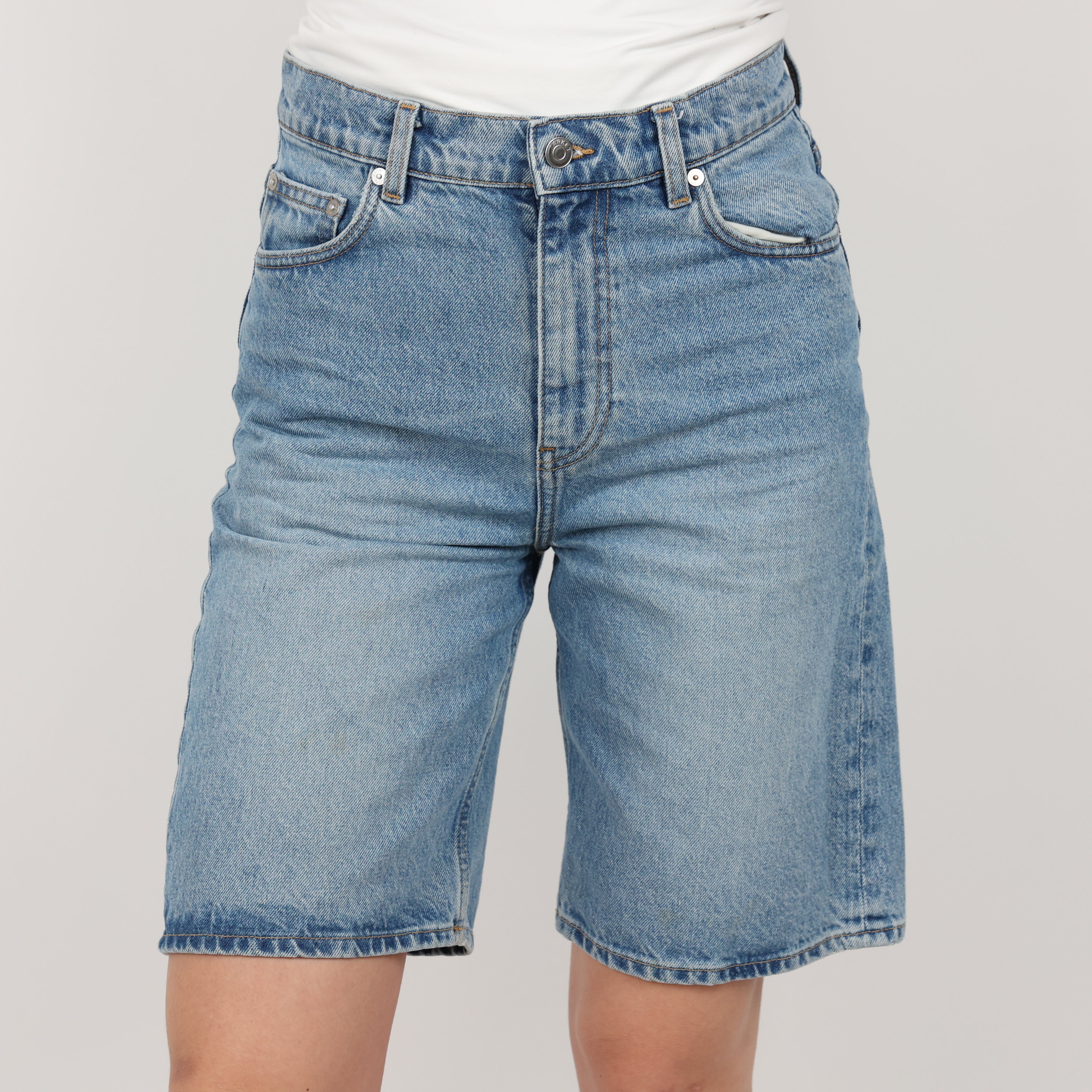 Shorts, Waist 26