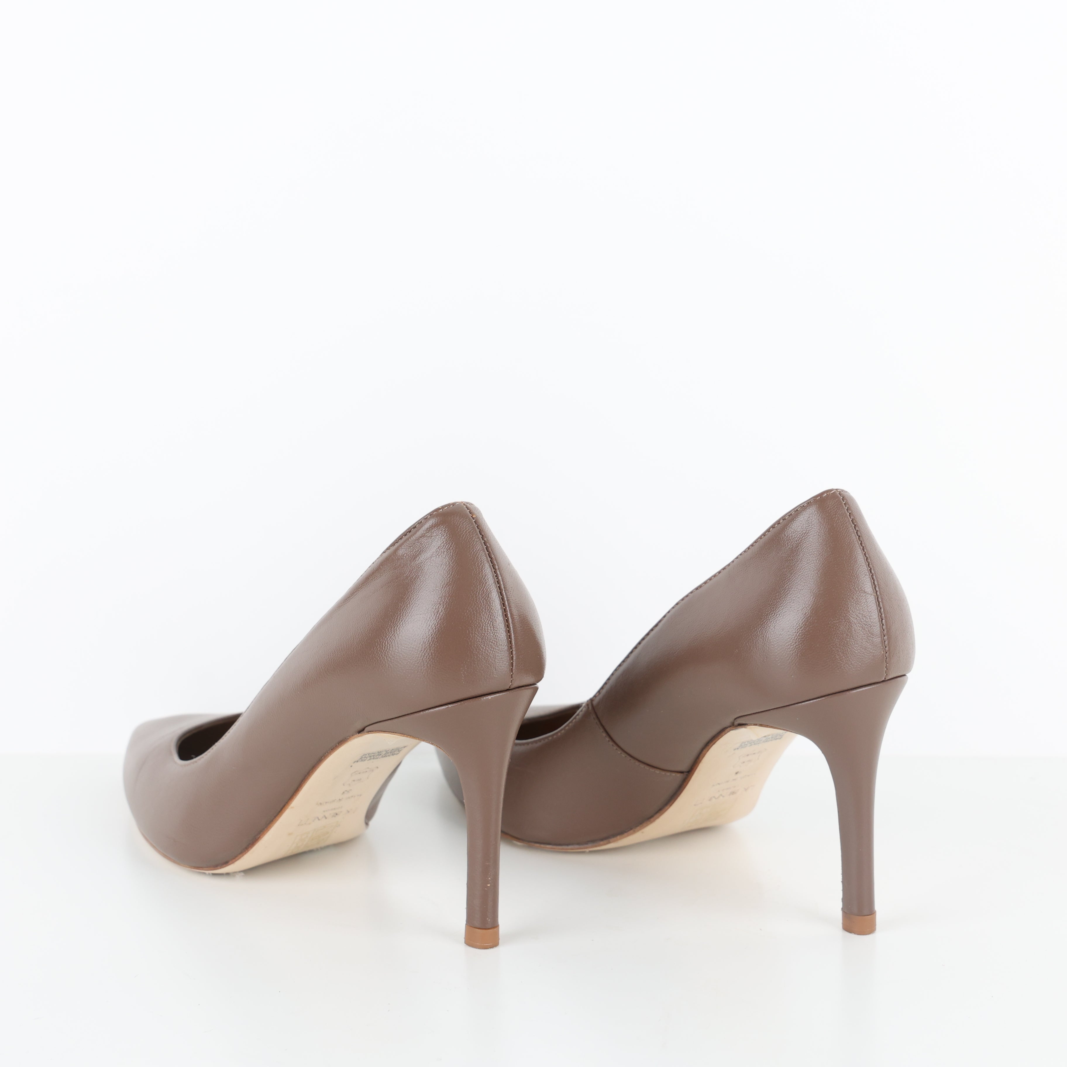 Heels , Shoe Size 38