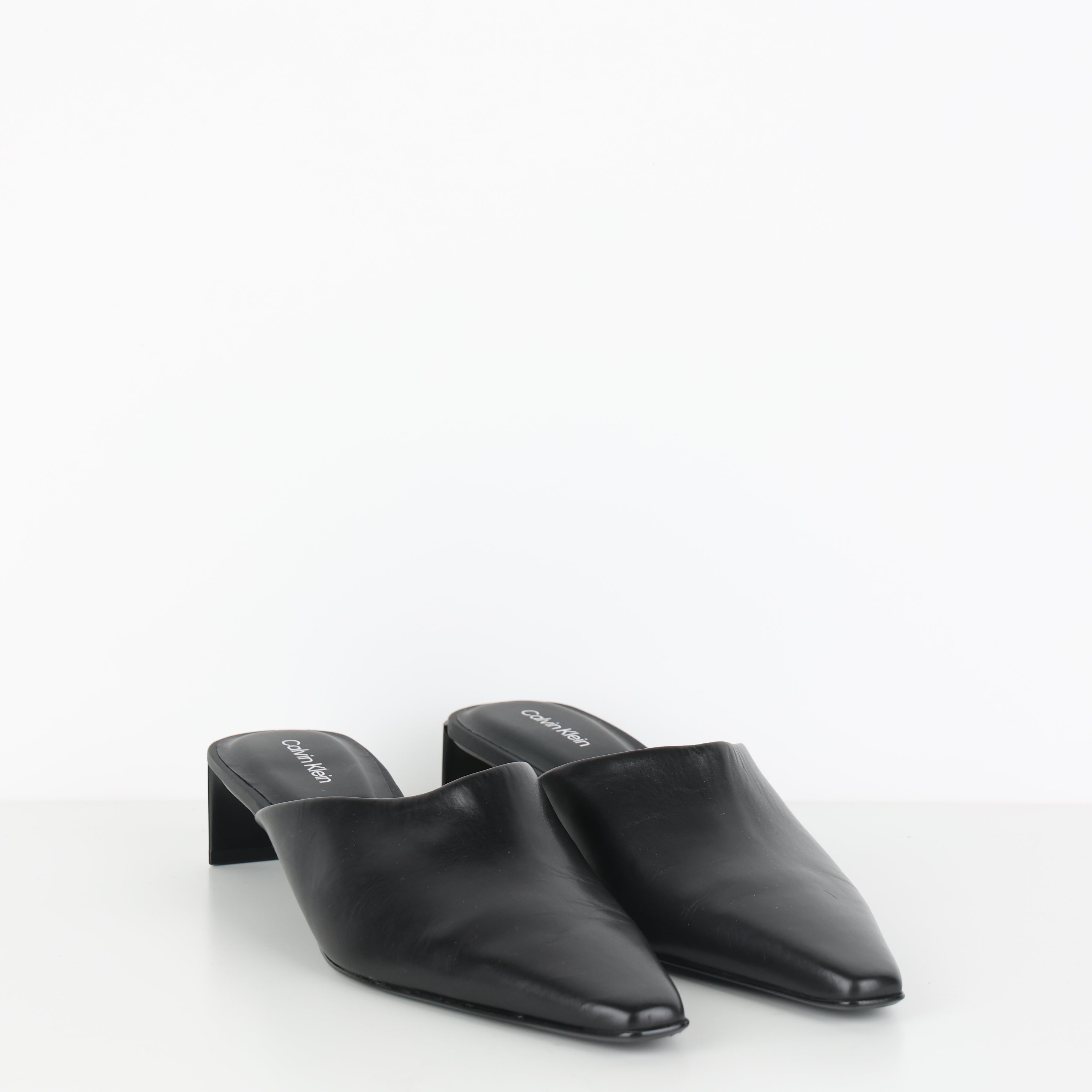 Heels , Shoe Size 39