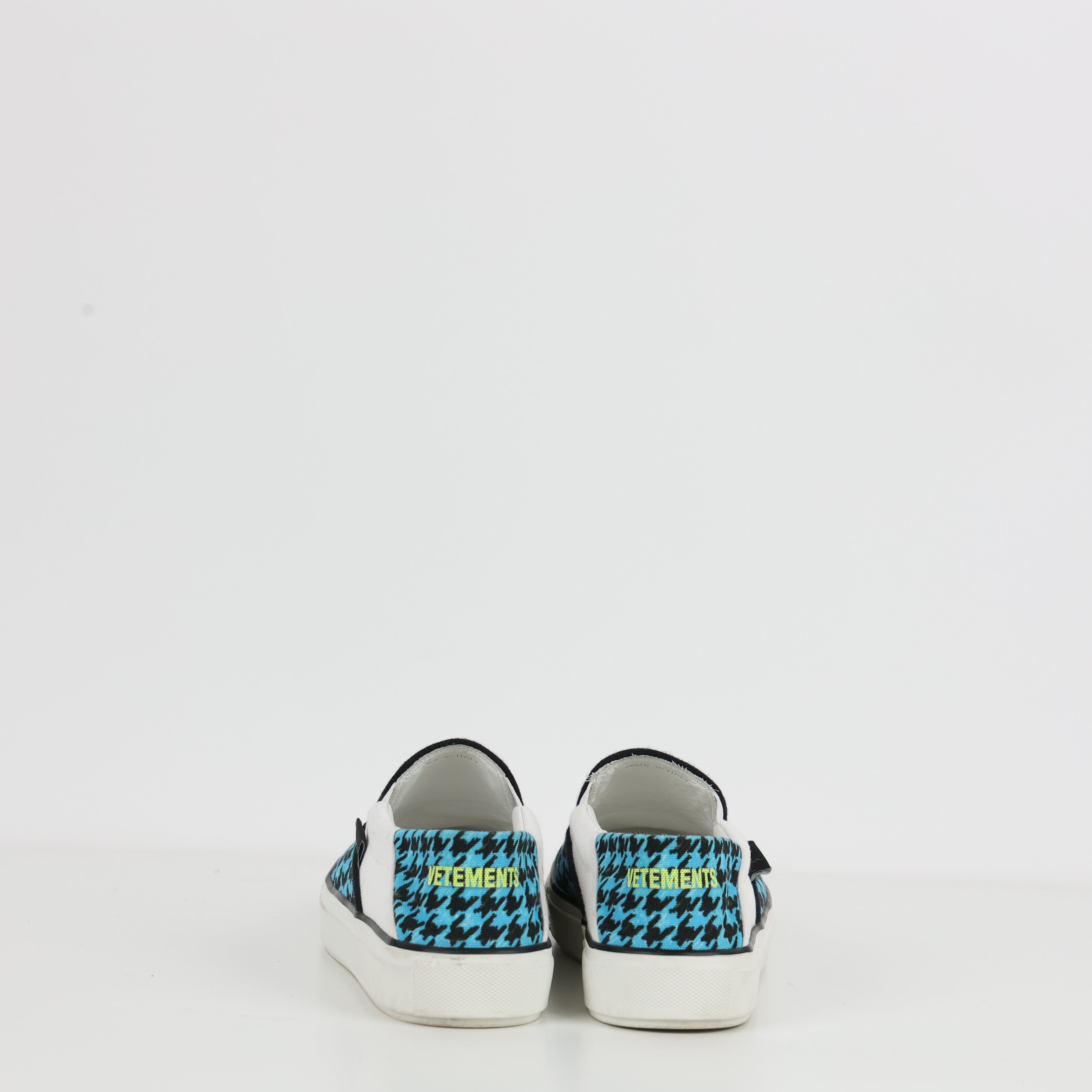Trainers, Shoe Size 39