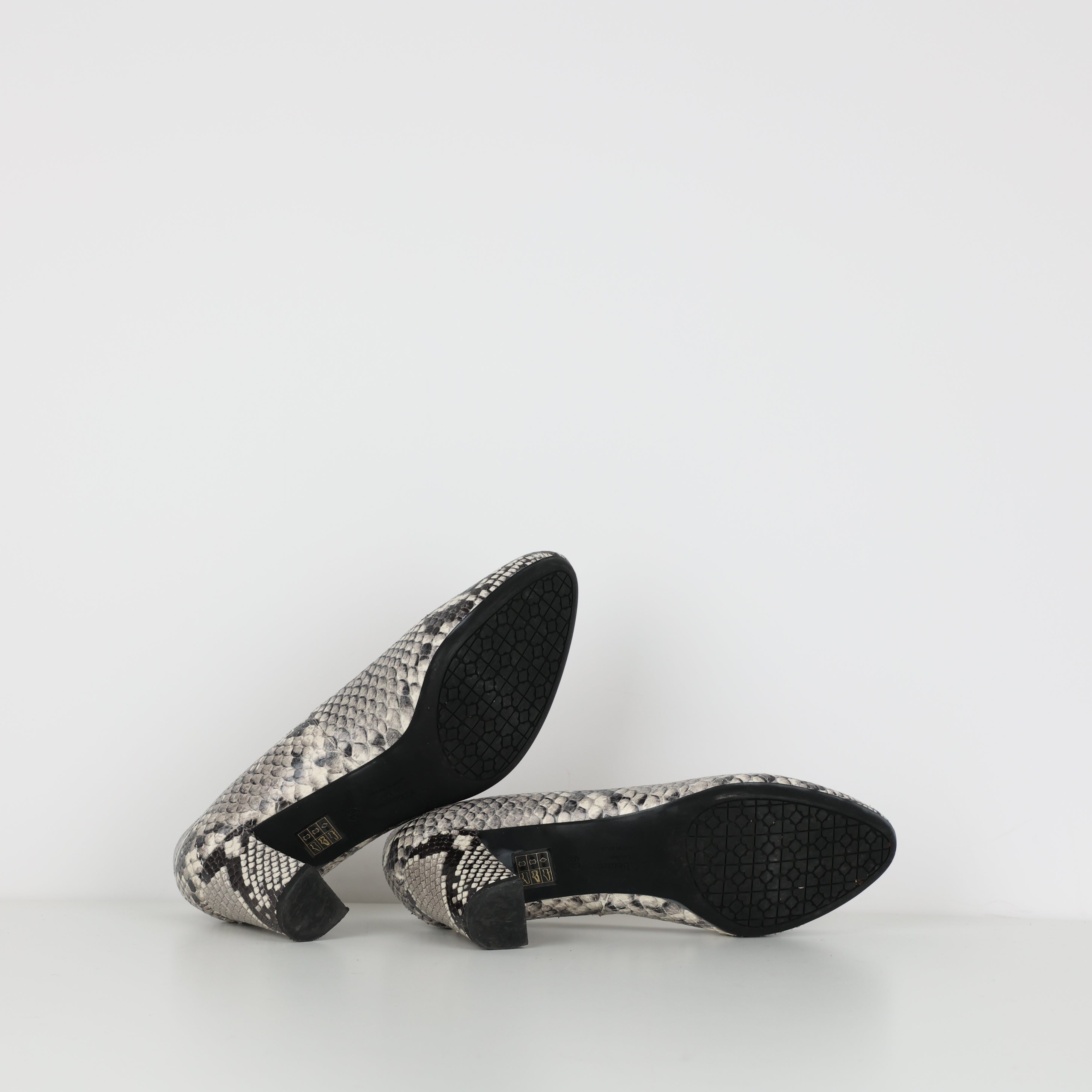 Shoes, Shoe Size 39