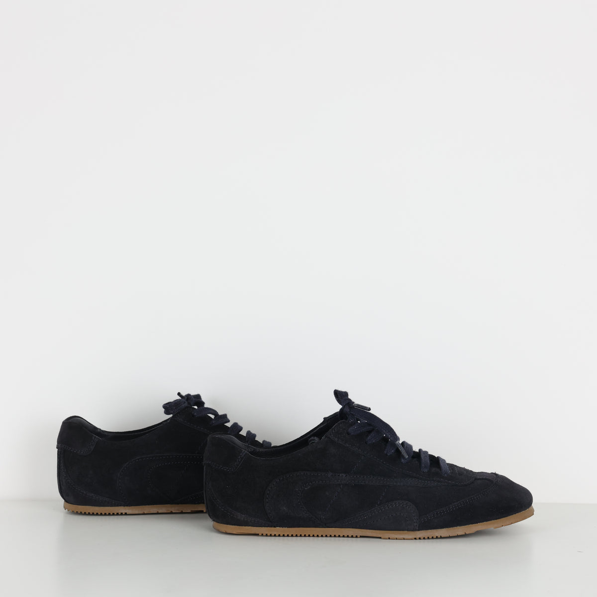 Trainers , Shoe Size 39