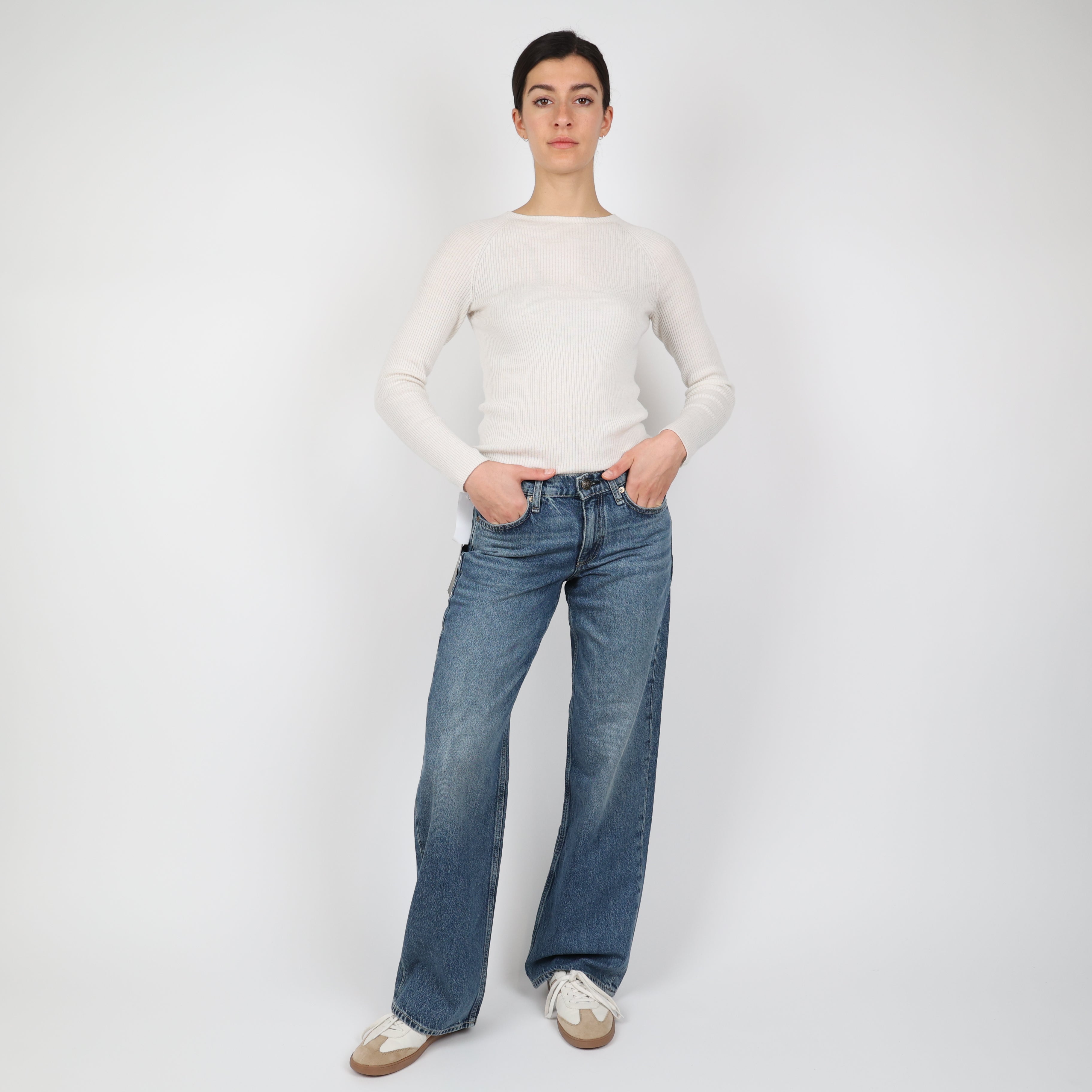 Jeans, Waist 25