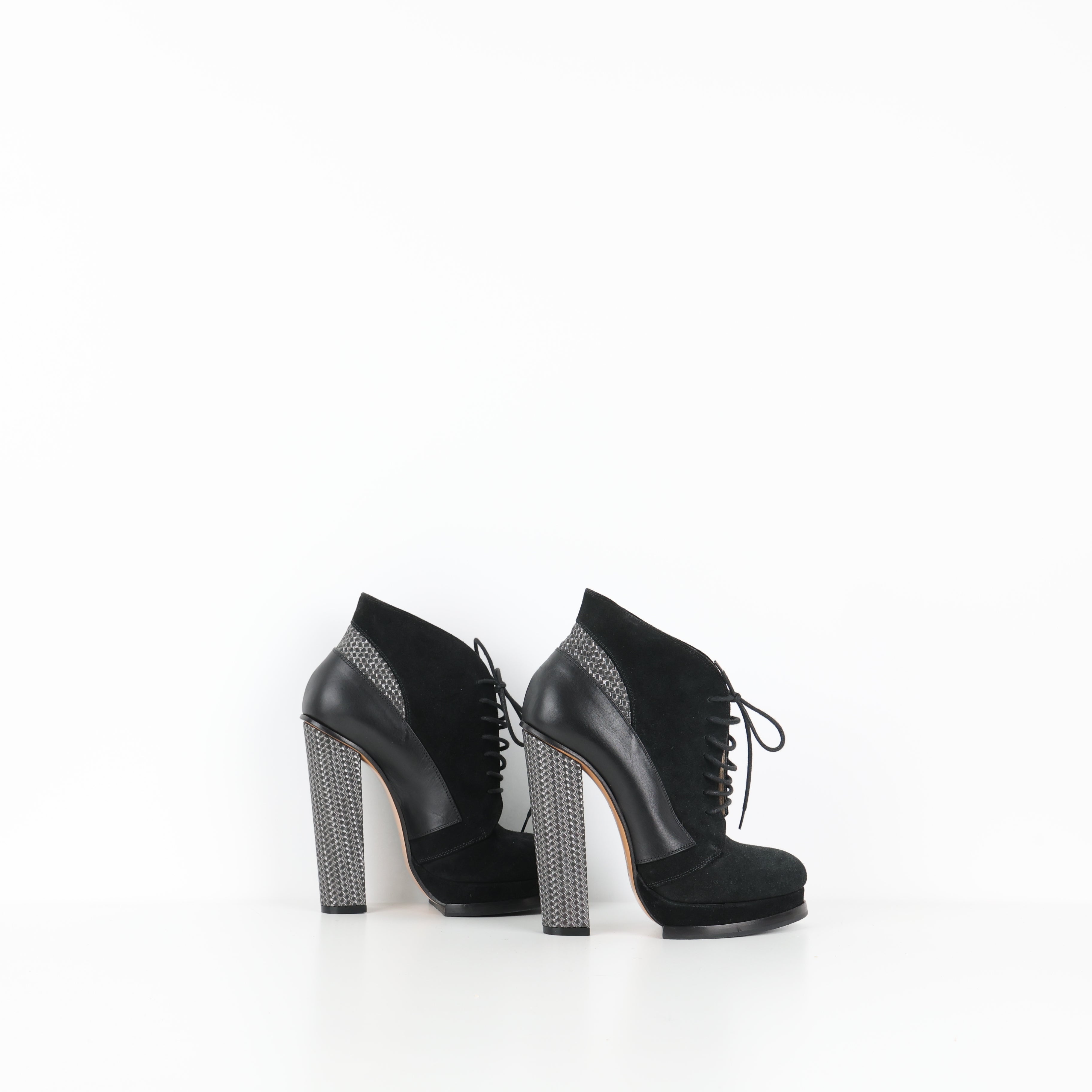 Boots , Shoe Size 39