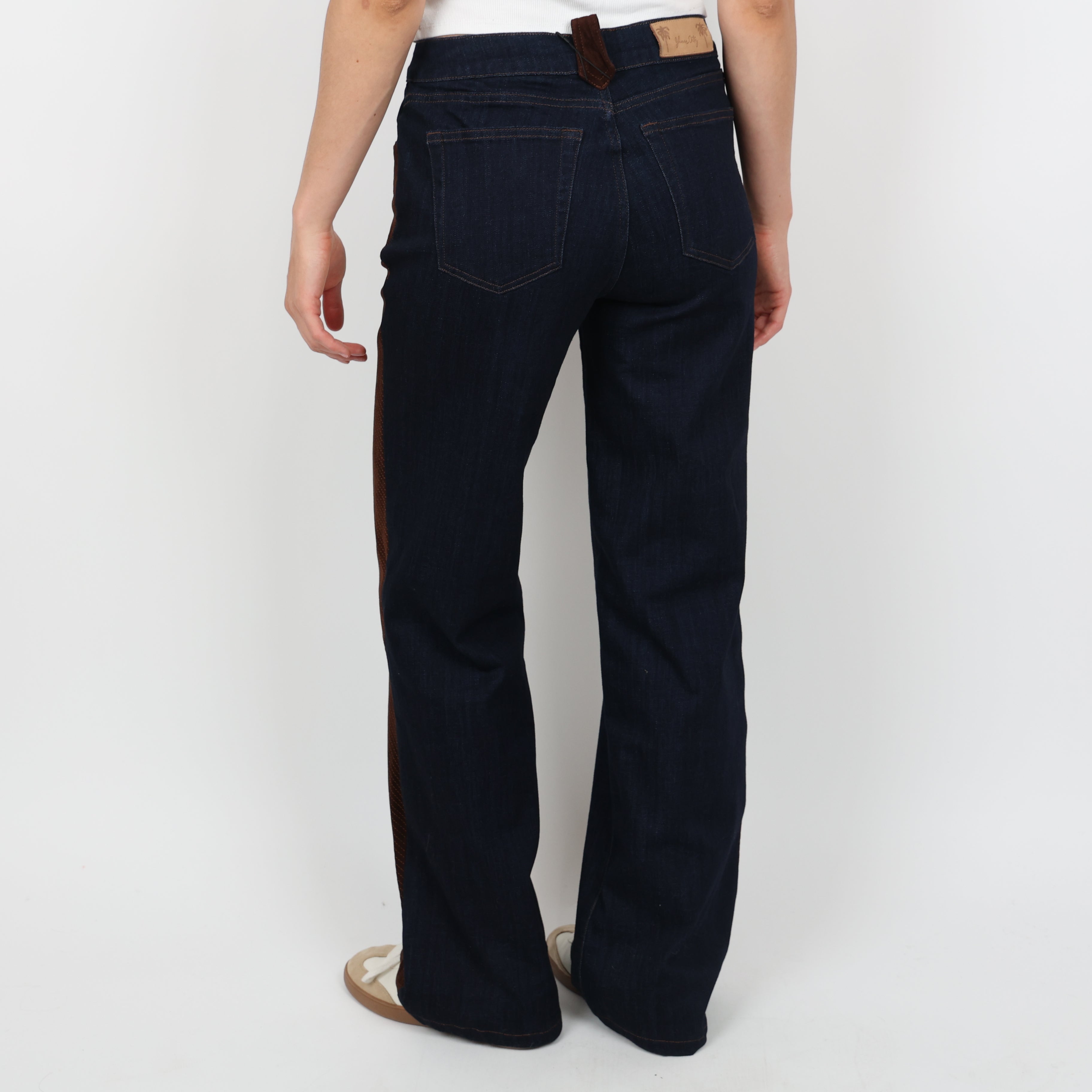 Jeans, Waist 28