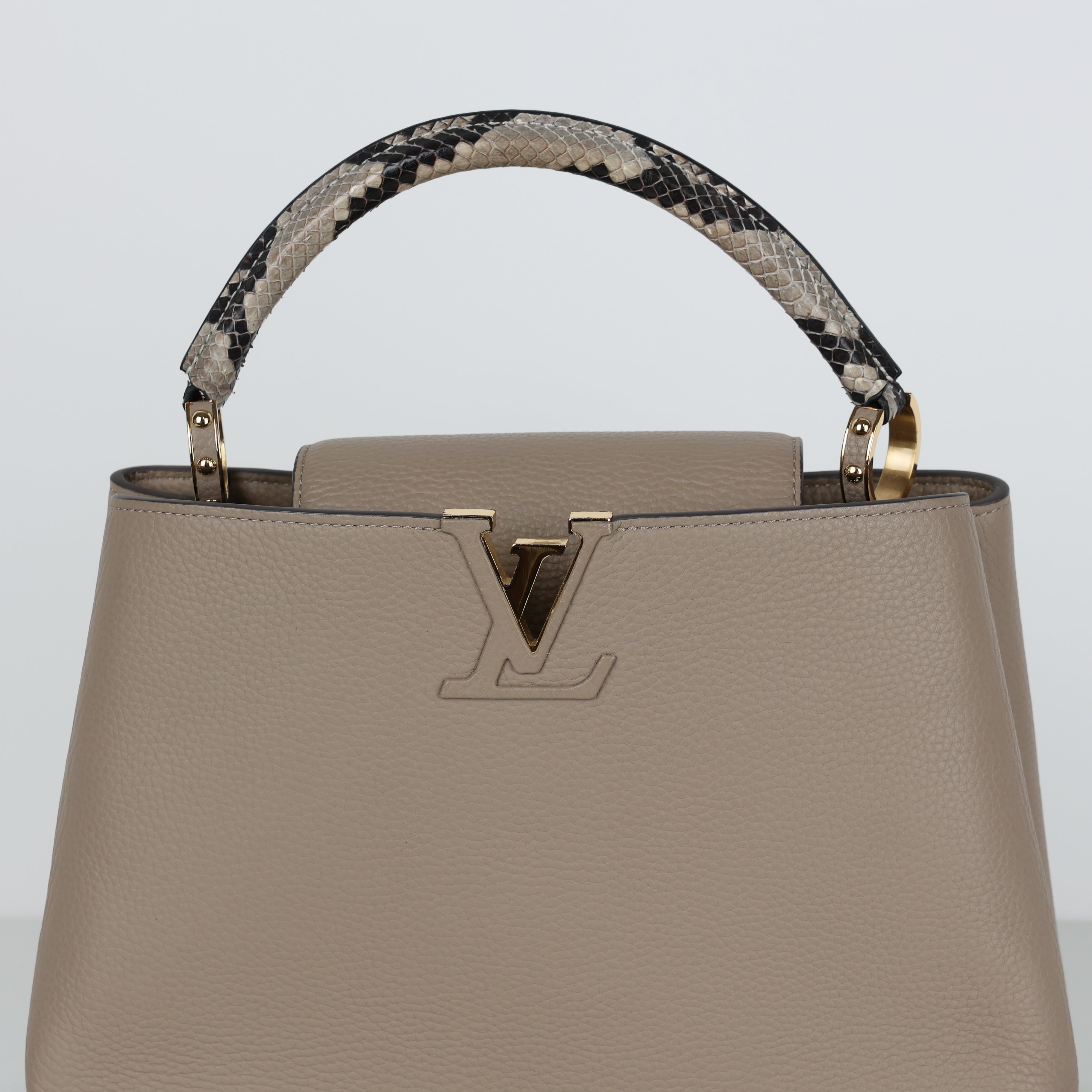 Louis Vuitton, Capucines Bag