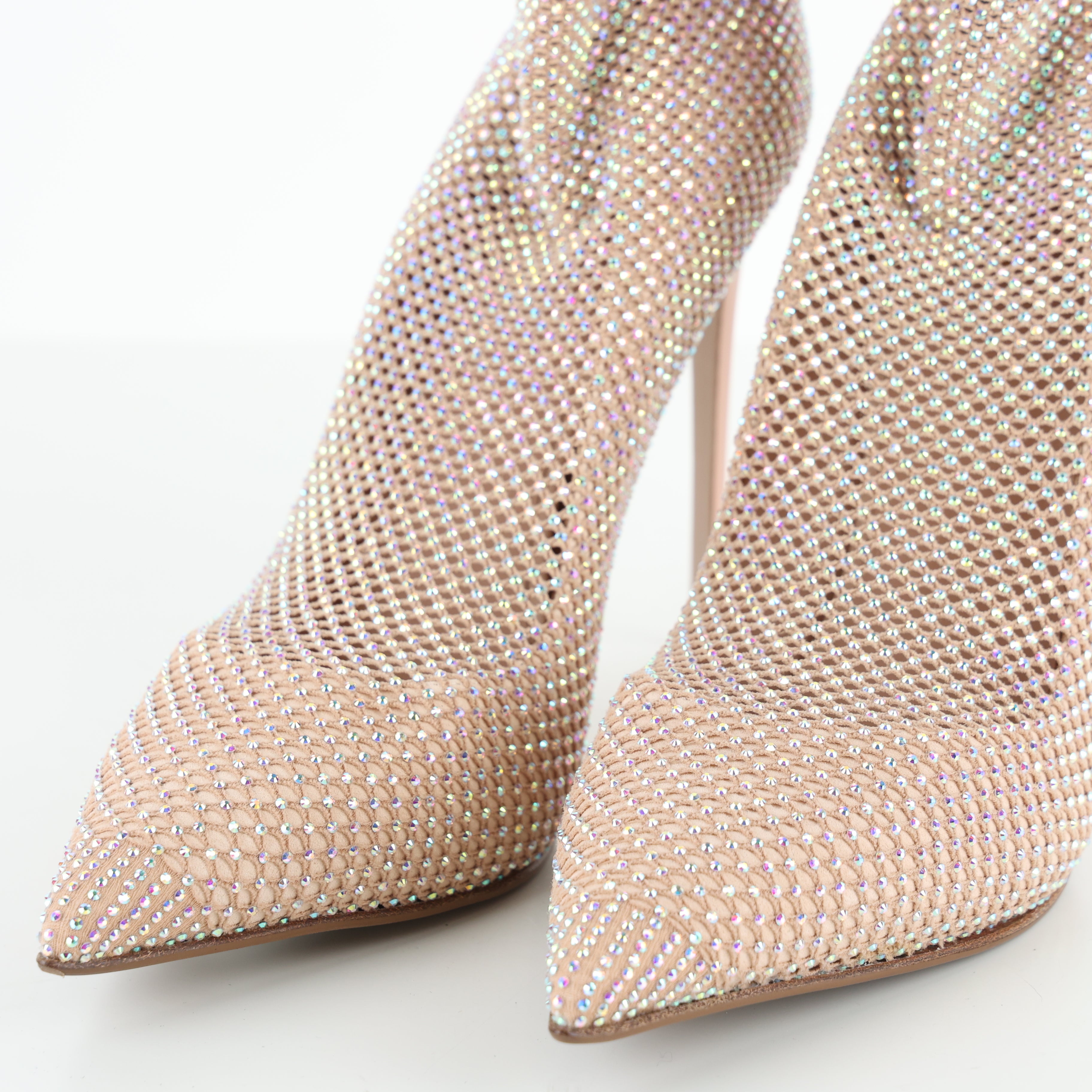 Heels , Shoe Size 39.5