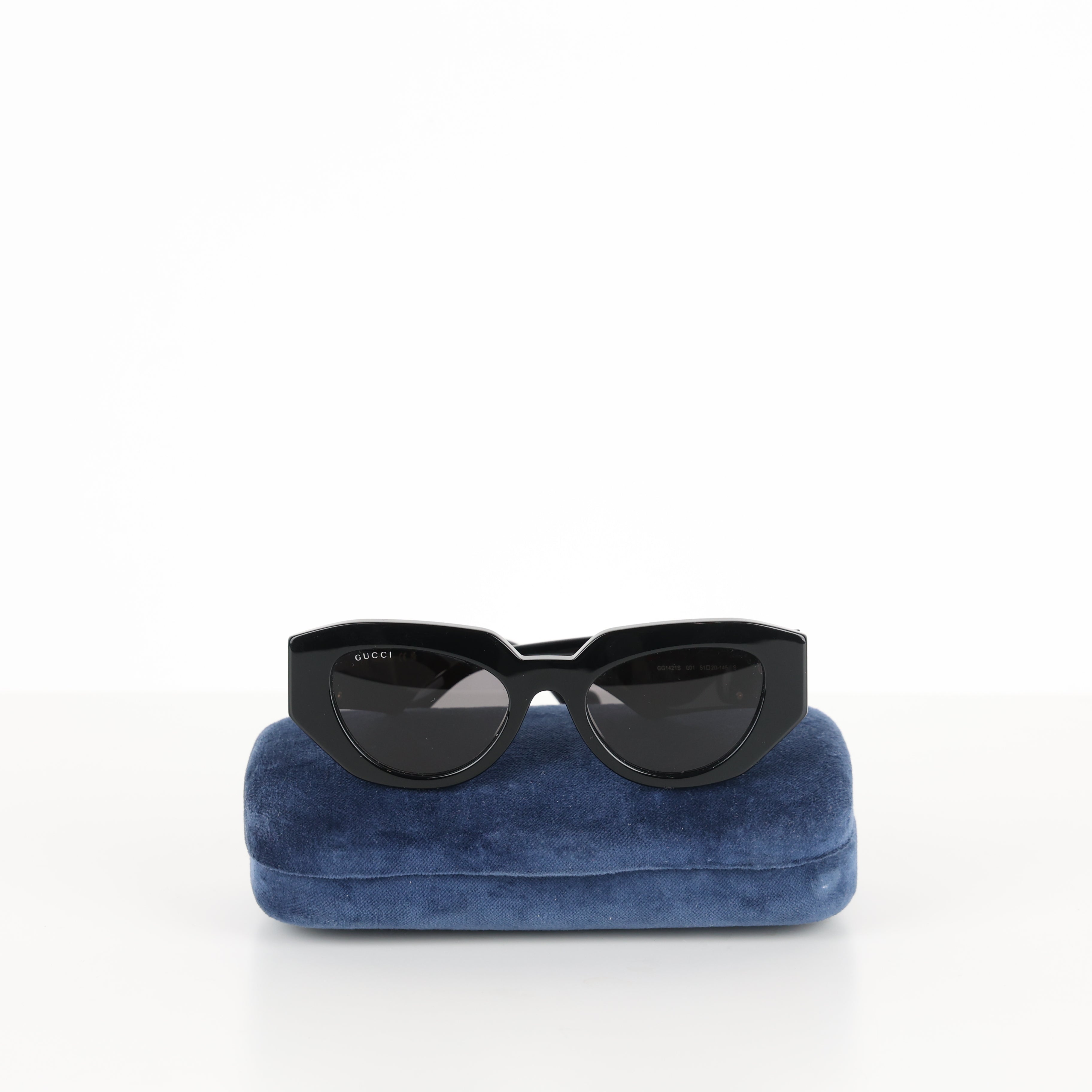 Sunglasses, UK Size One Size