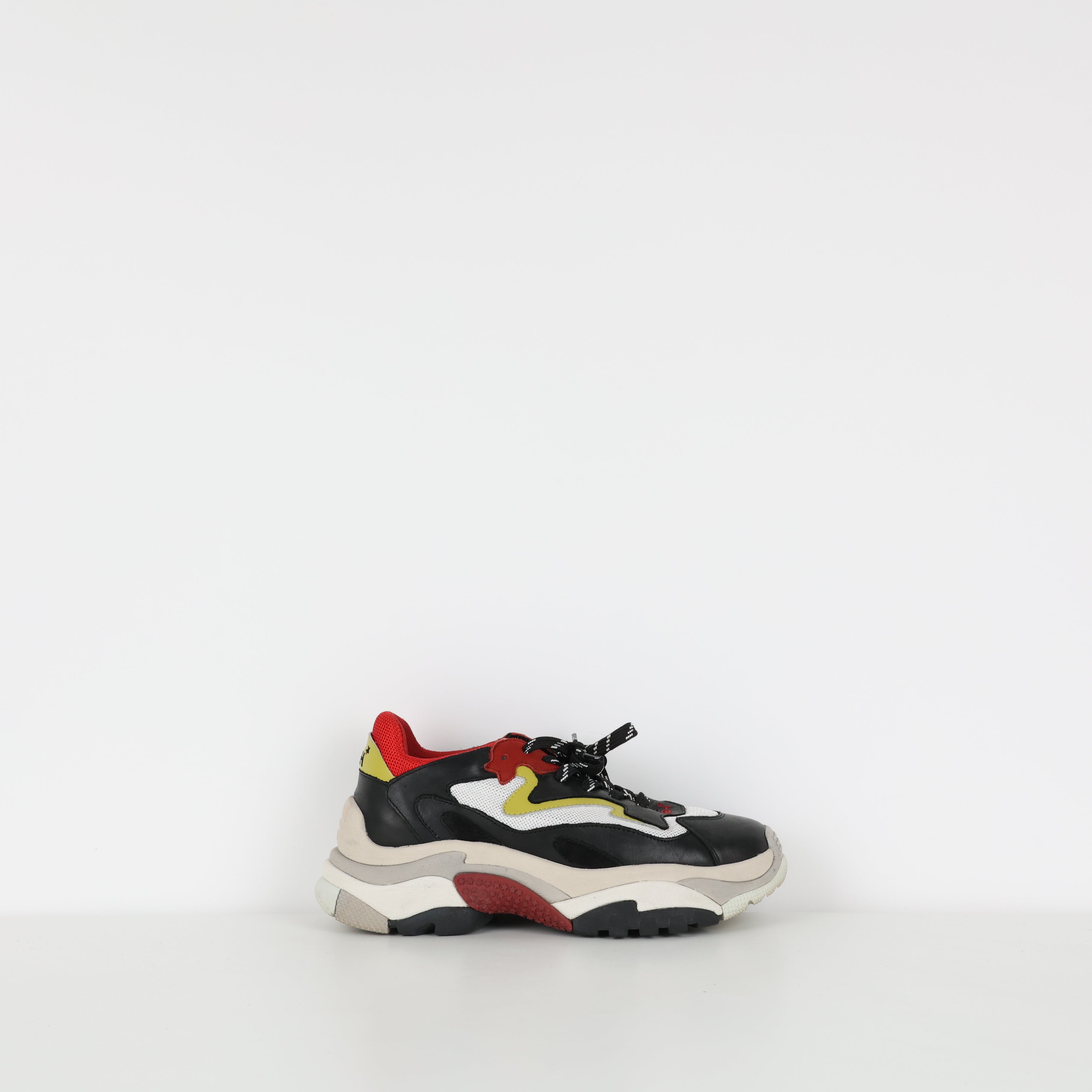 Trainers , Shoe Size 38