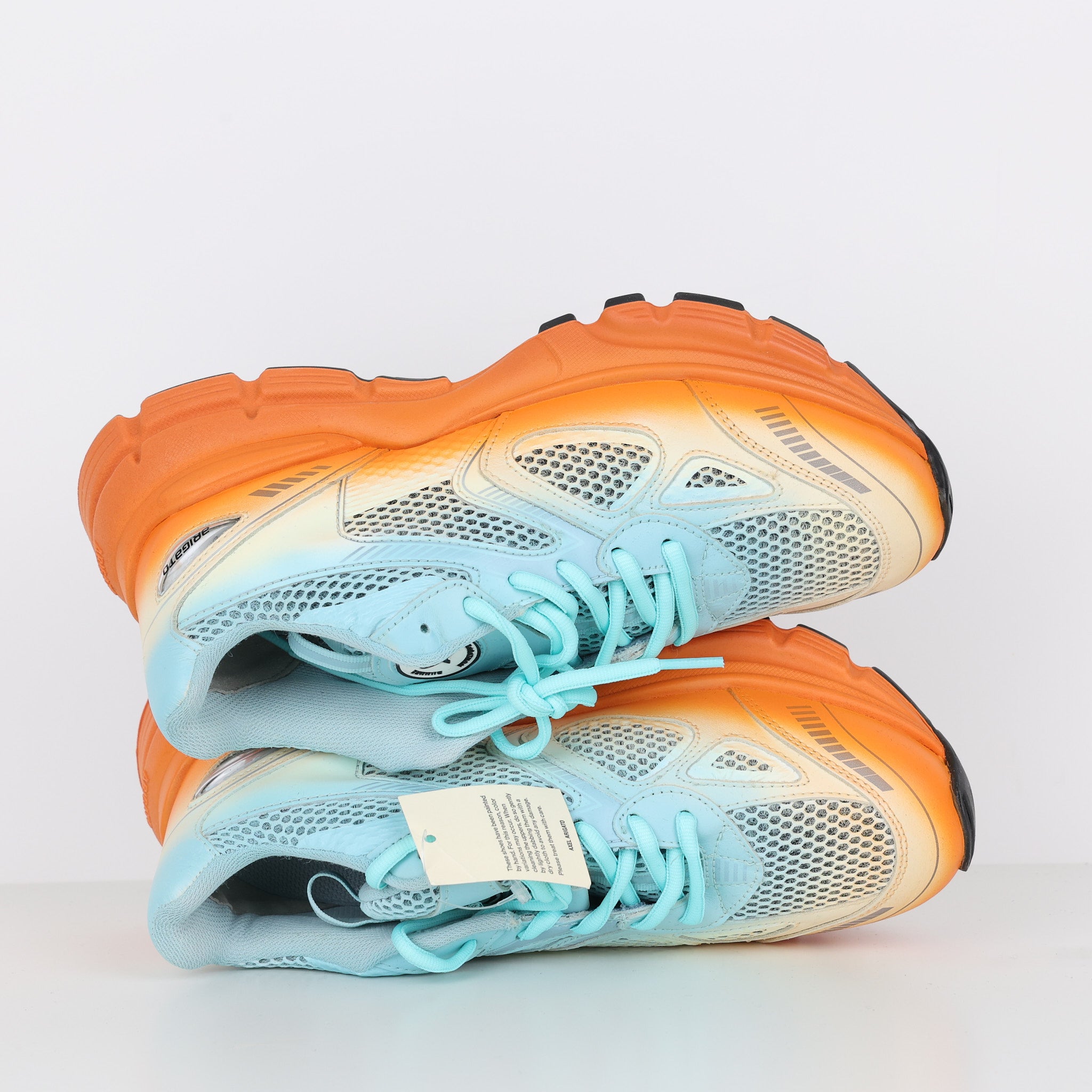 Axel Arigato Shoes, Shoe Size 39 — The Cirkel - Main Image