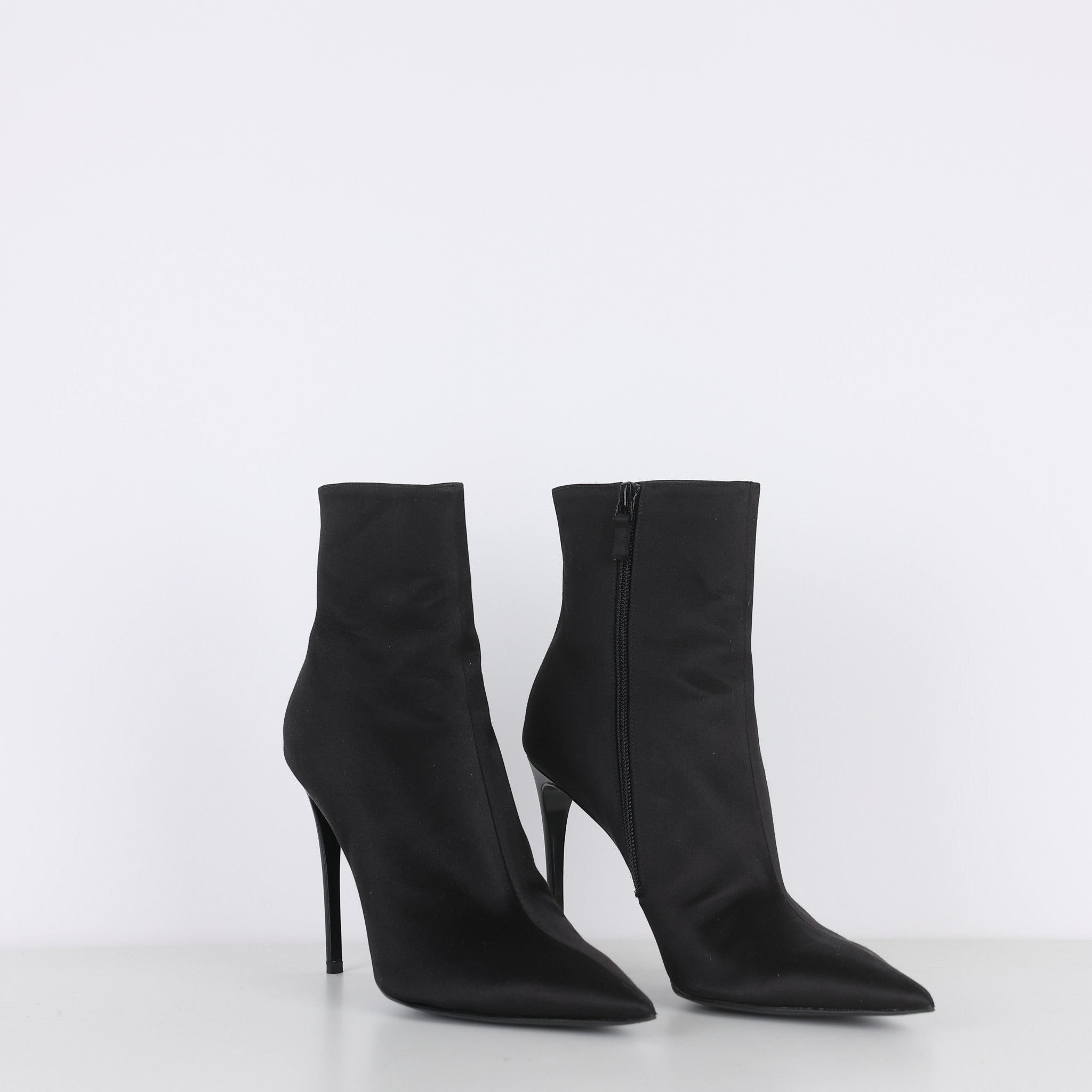 Shoes, Shoe Size 39