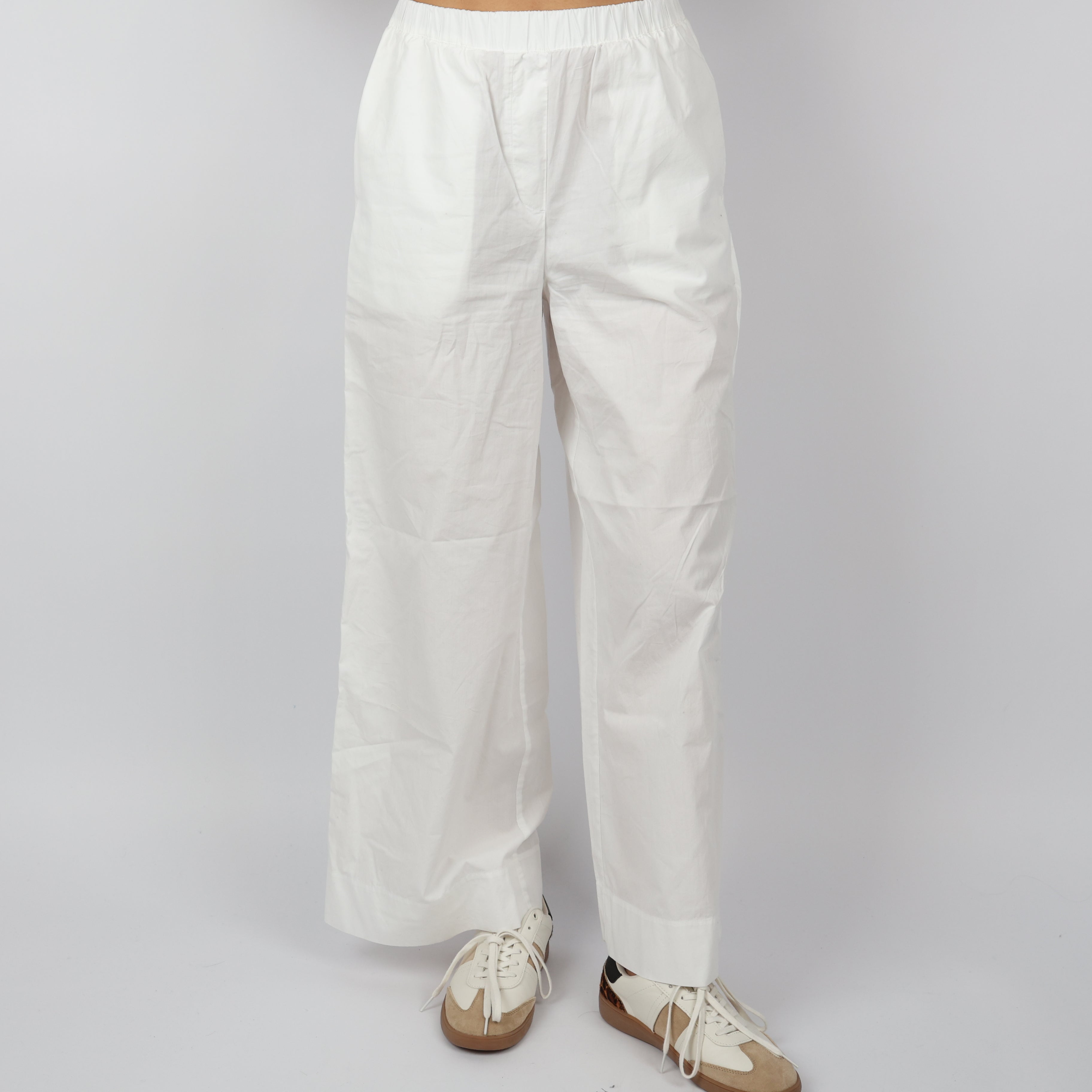 Trousers, UK Size 6