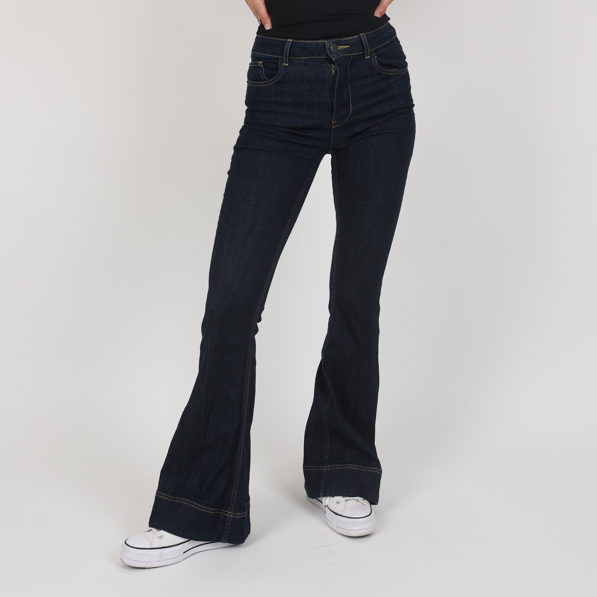 Jeans, Waist 28