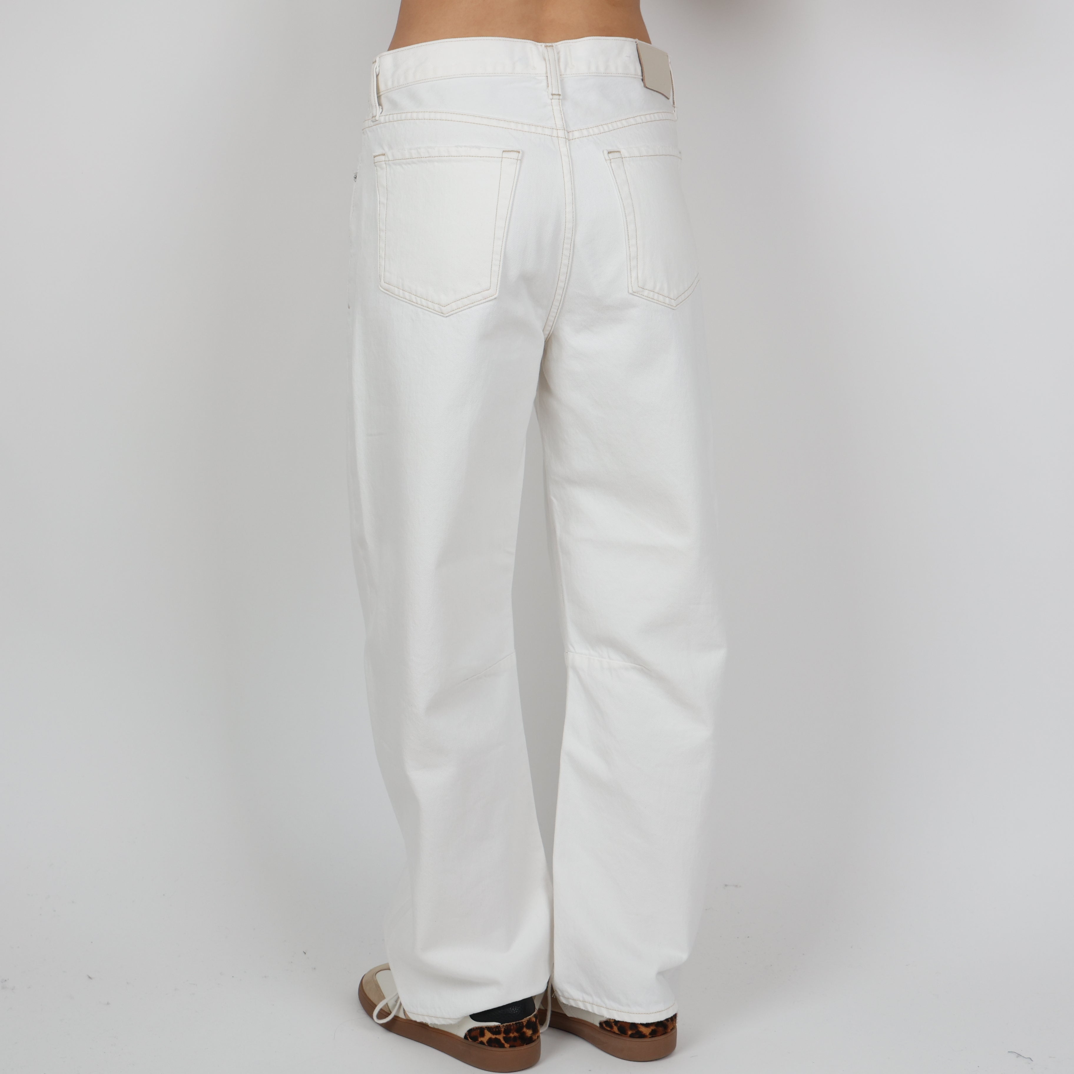 Jeans, Waist 26