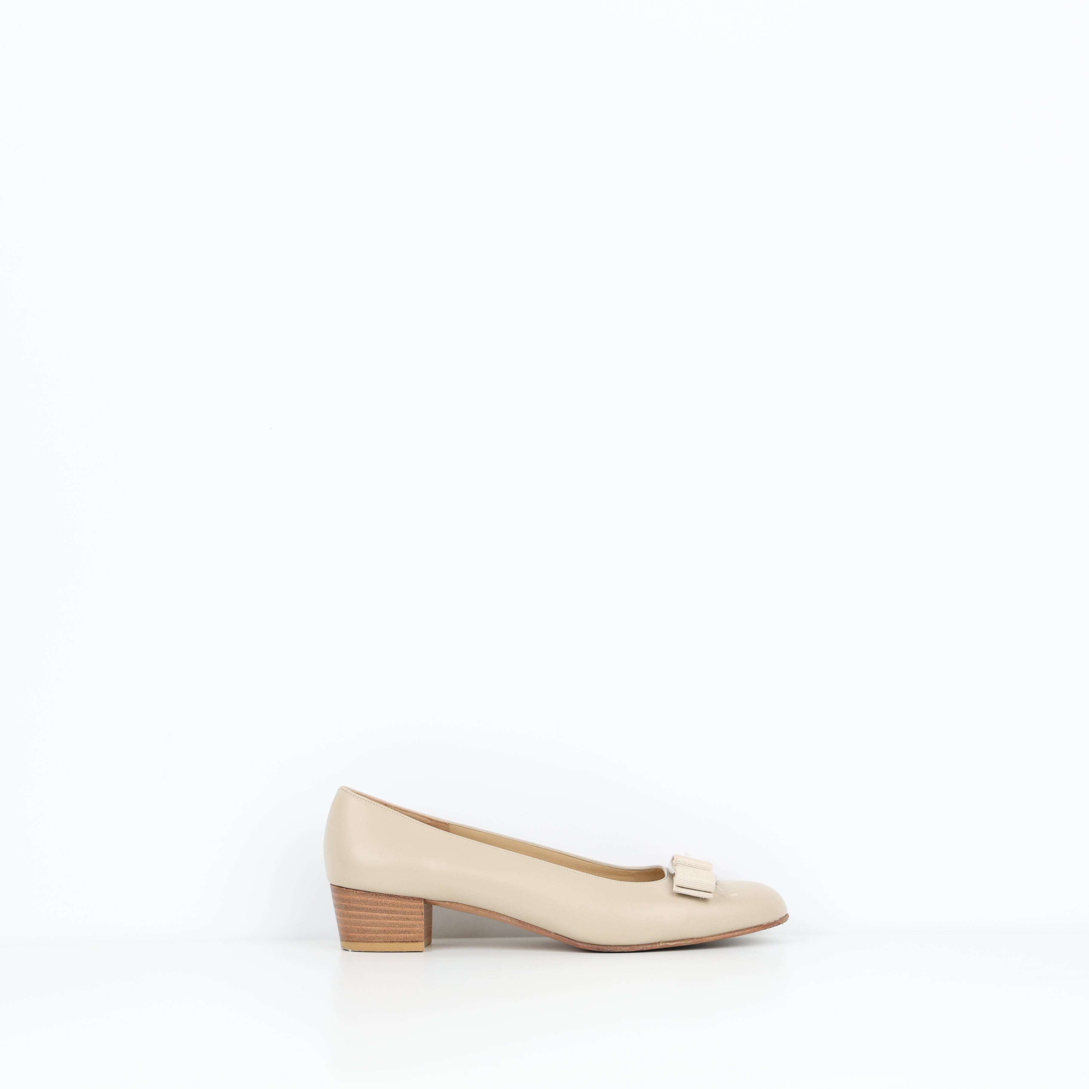 Heels , Shoe Size 38