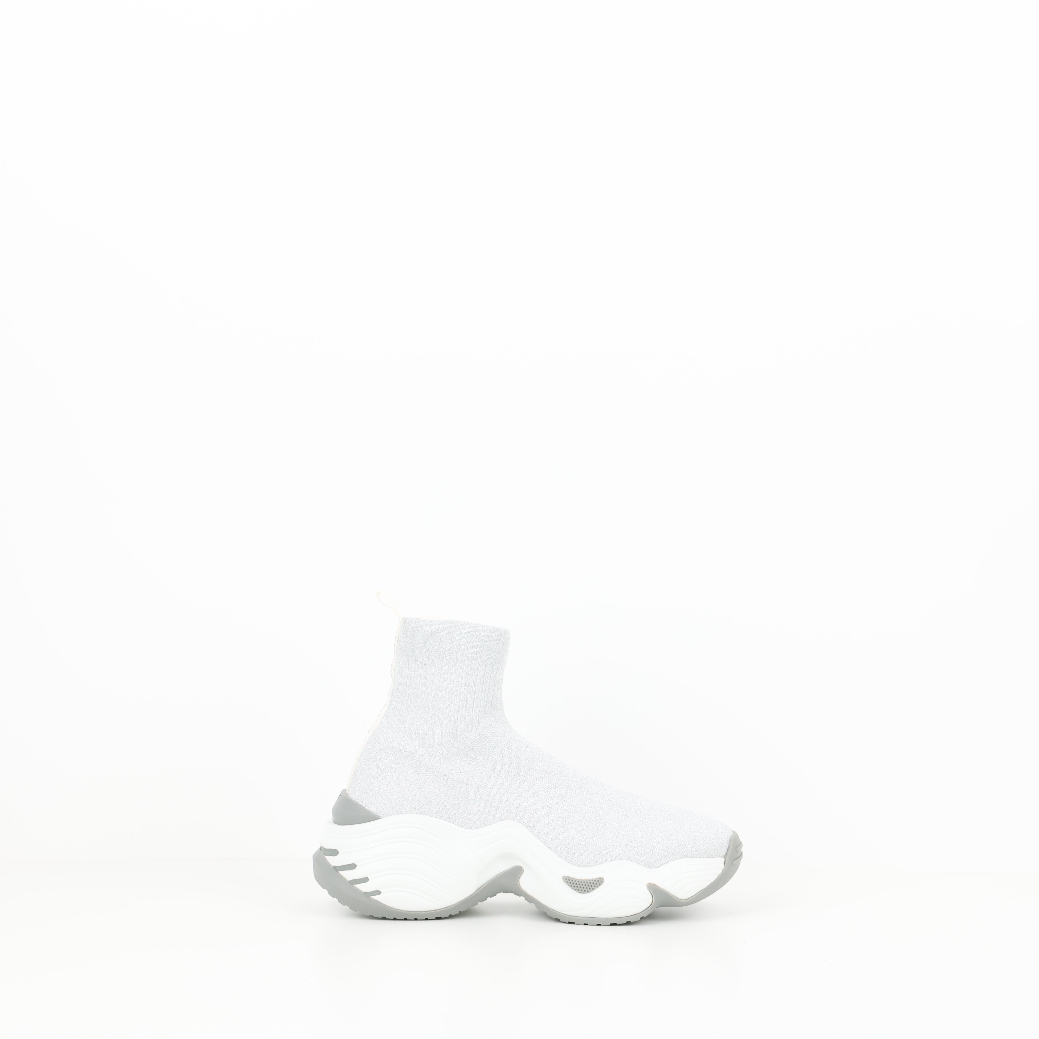 Trainers , Shoe Size 38