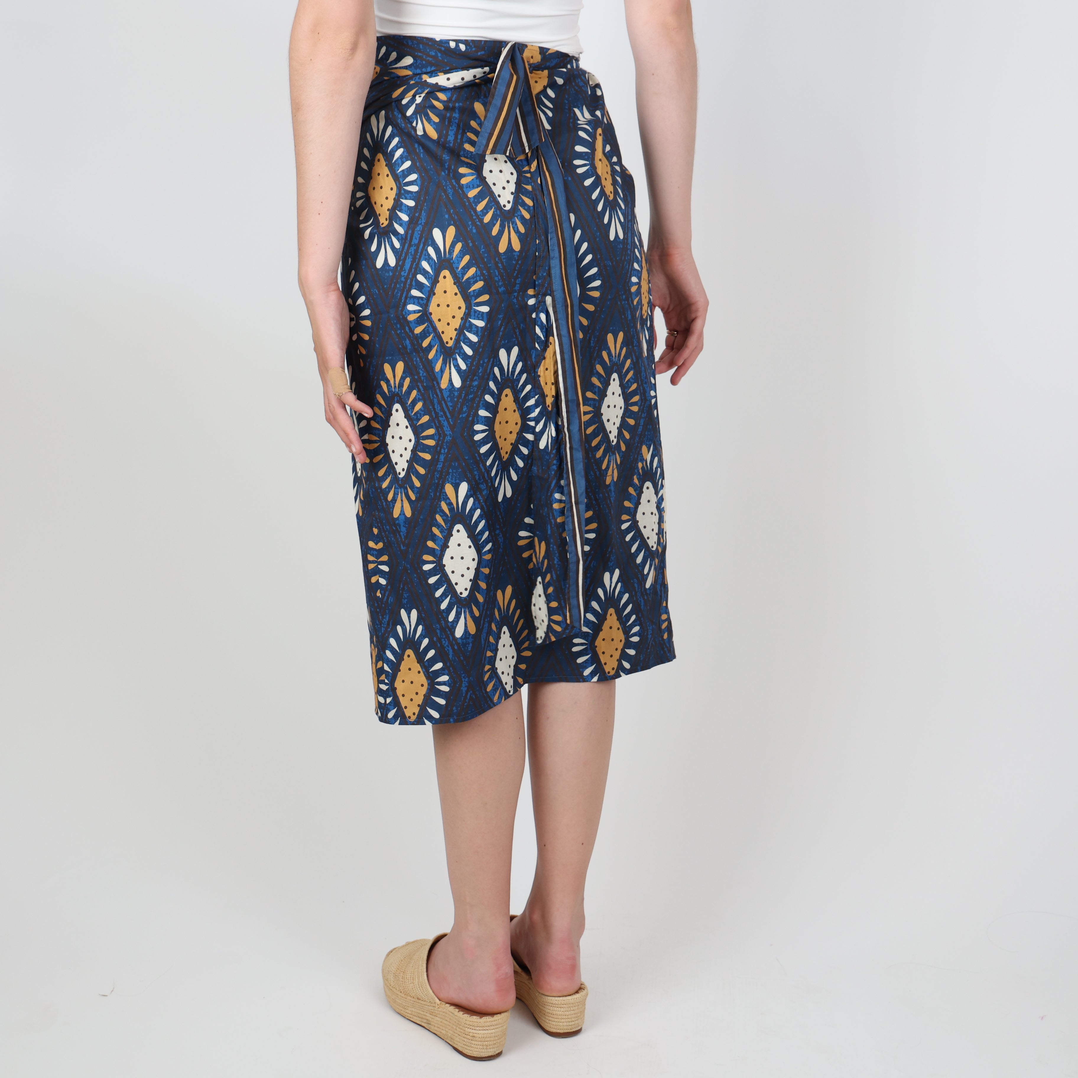 Skirt, UK Size 8