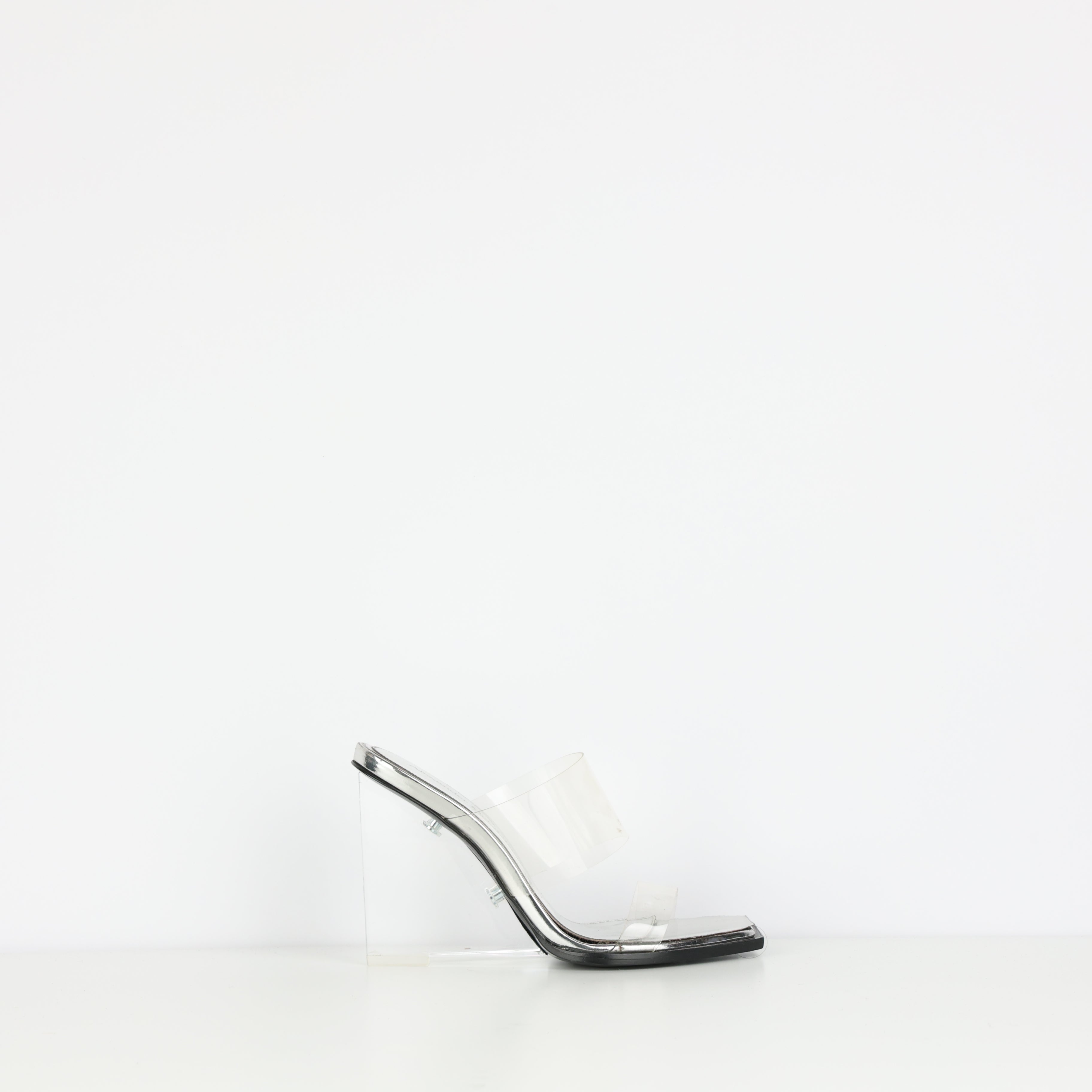 Heels , Shoe Size 38